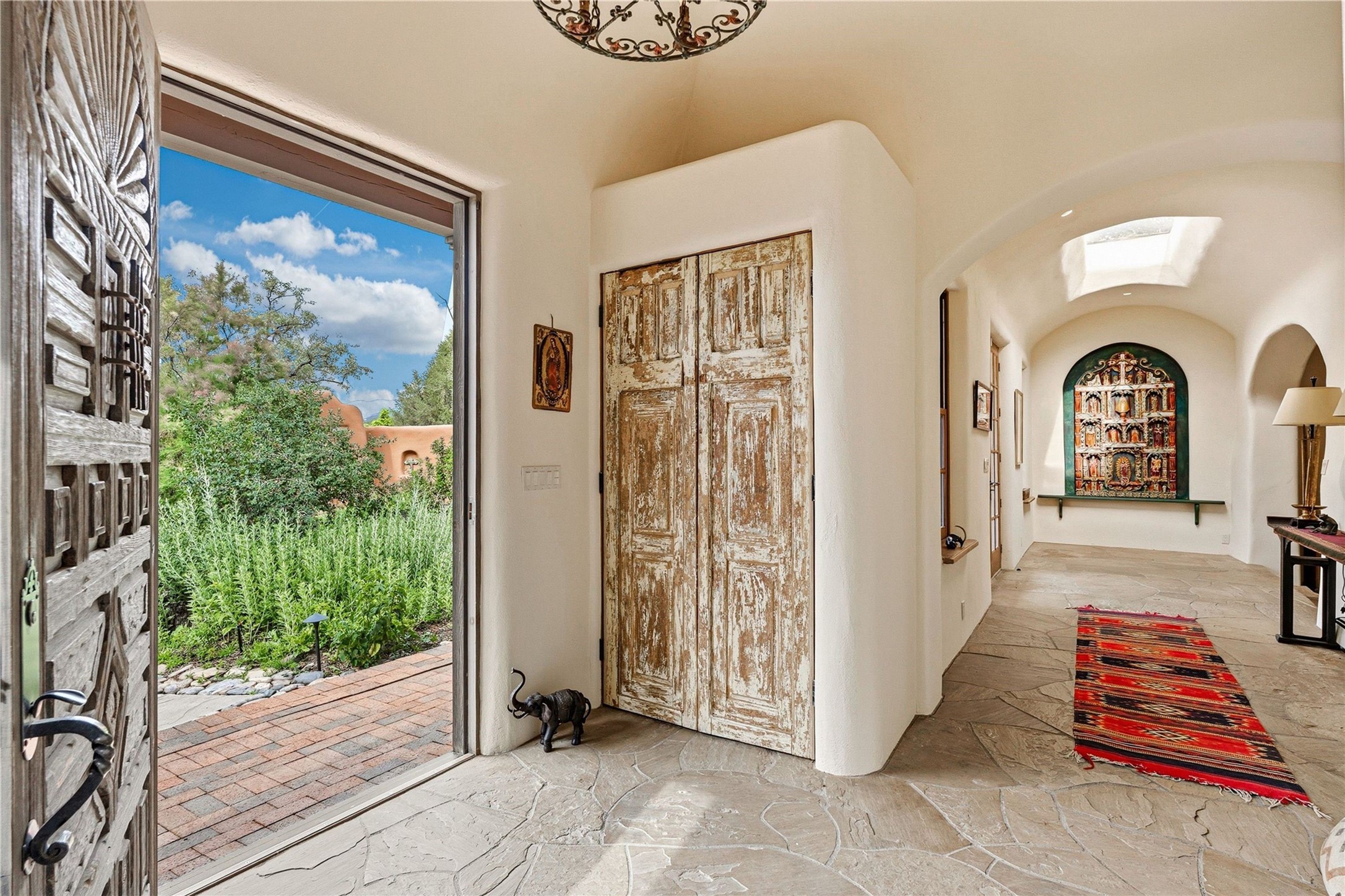 820 Camino Atalaya