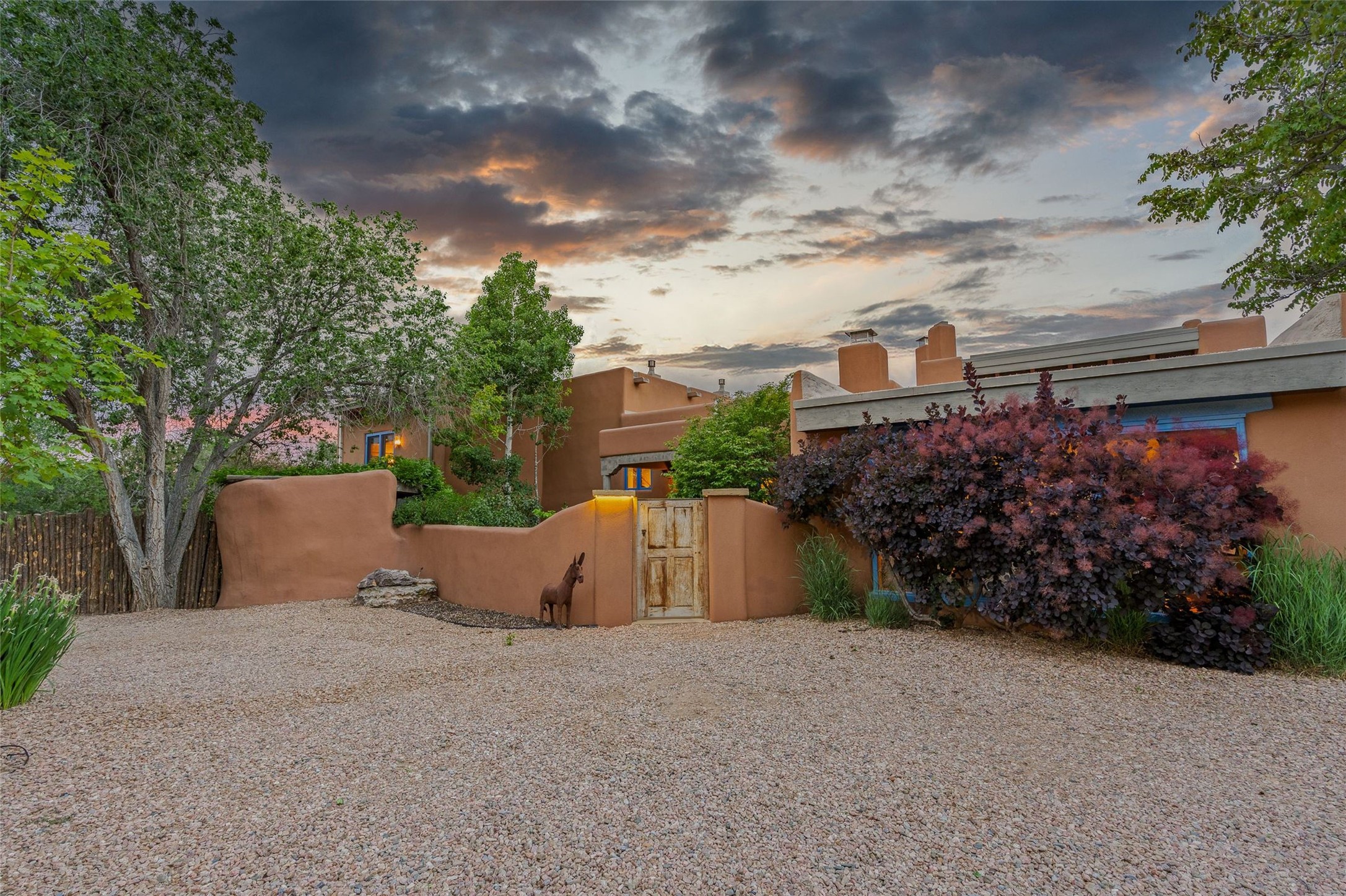 820 Camino Atalaya