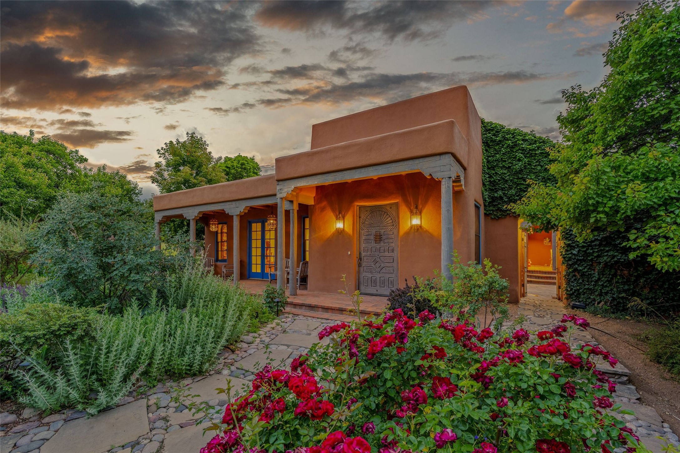 820 Camino Atalaya