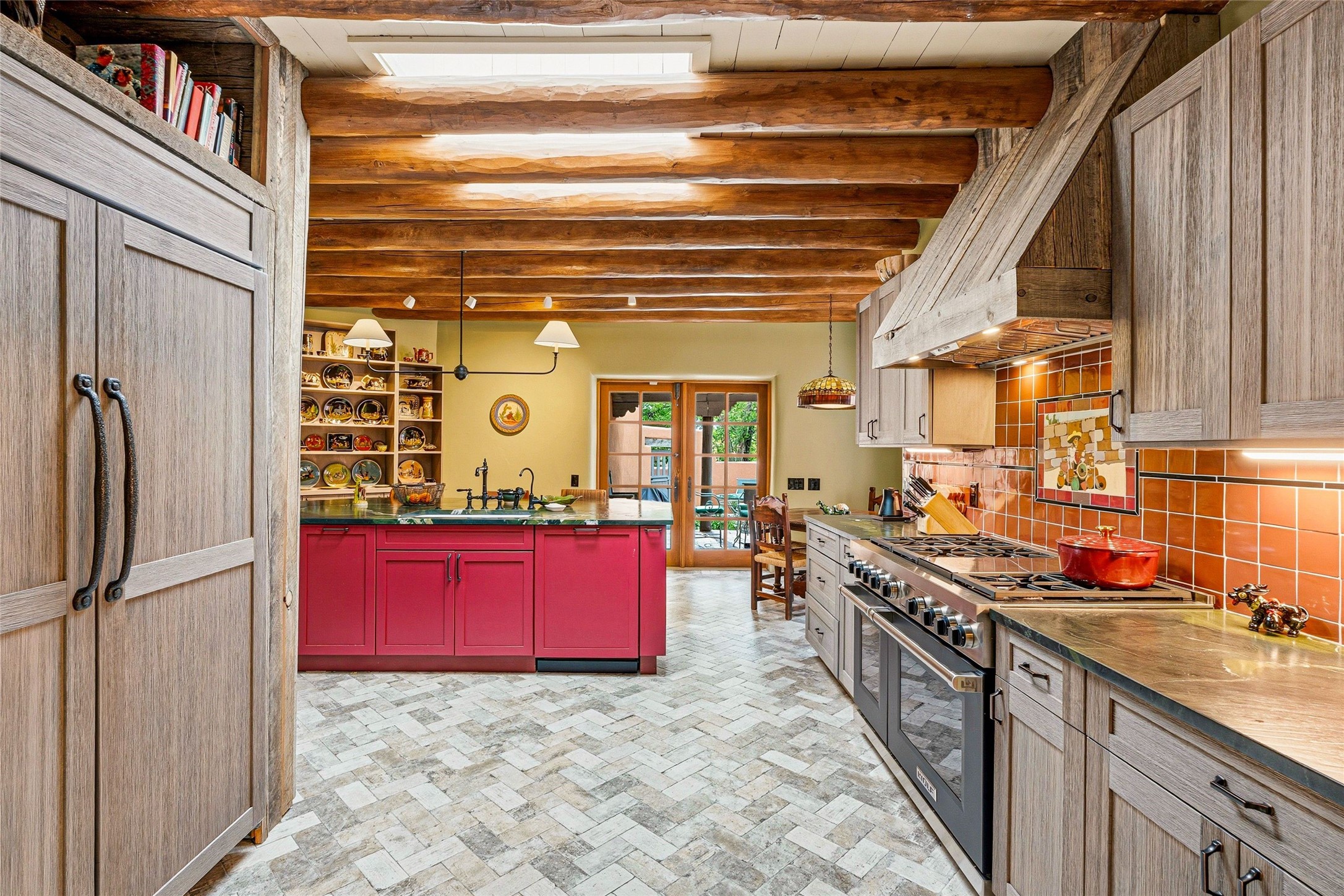820 Camino Atalaya