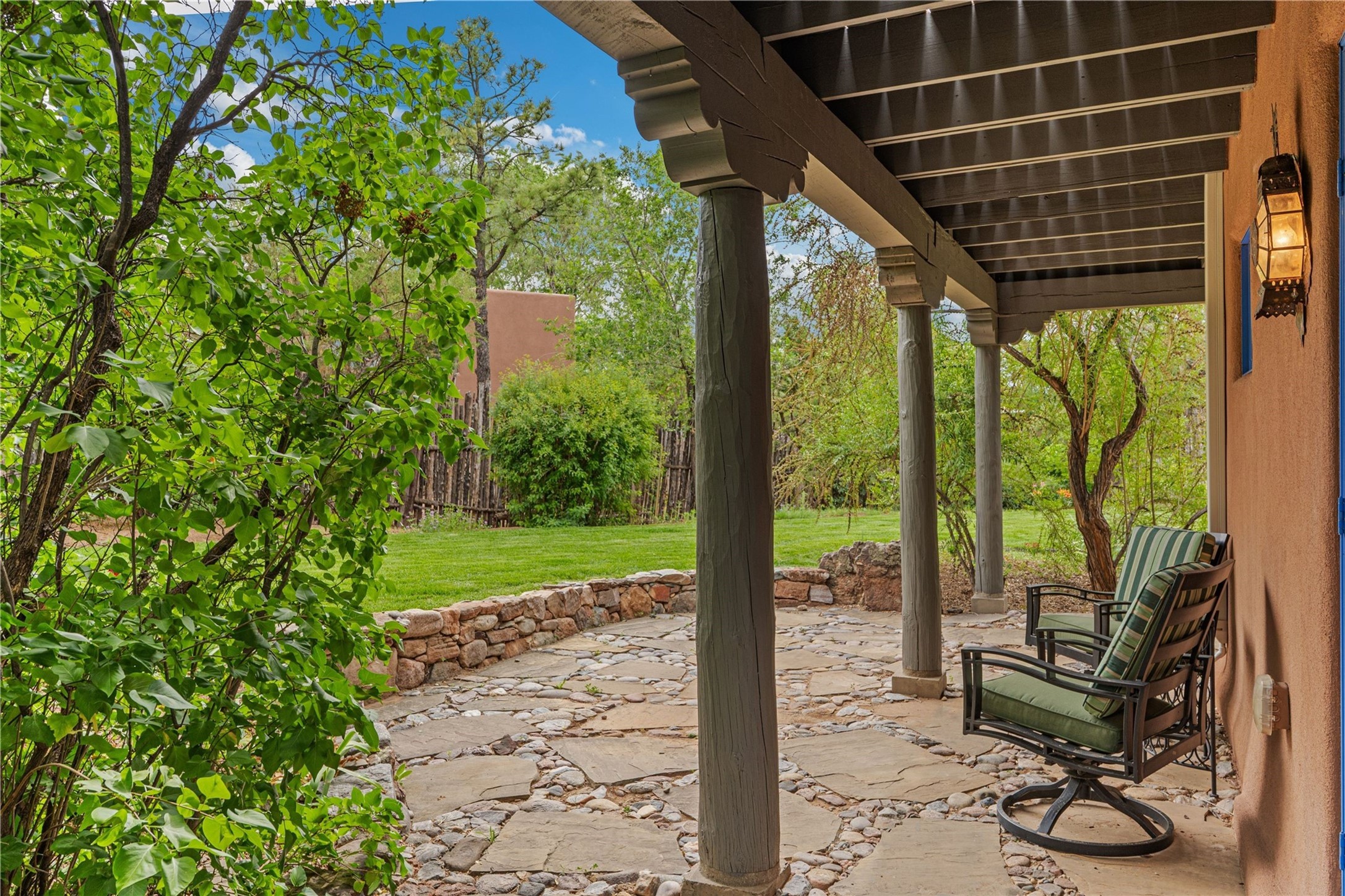 820 Camino Atalaya