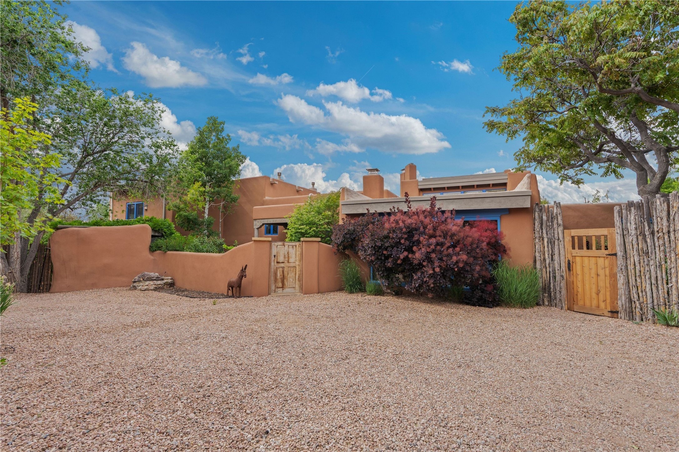 820 Camino Atalaya