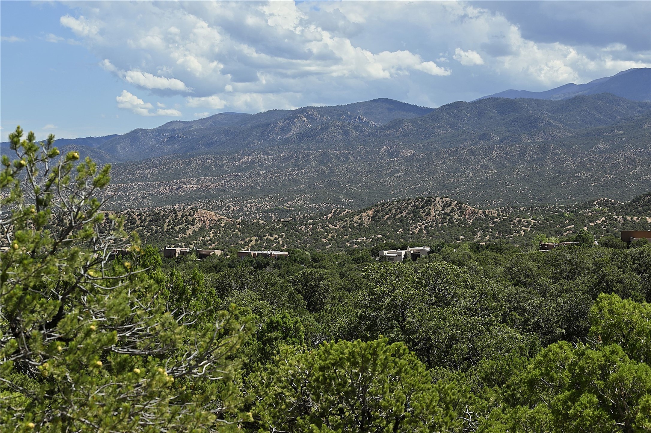 2928 Aspen View