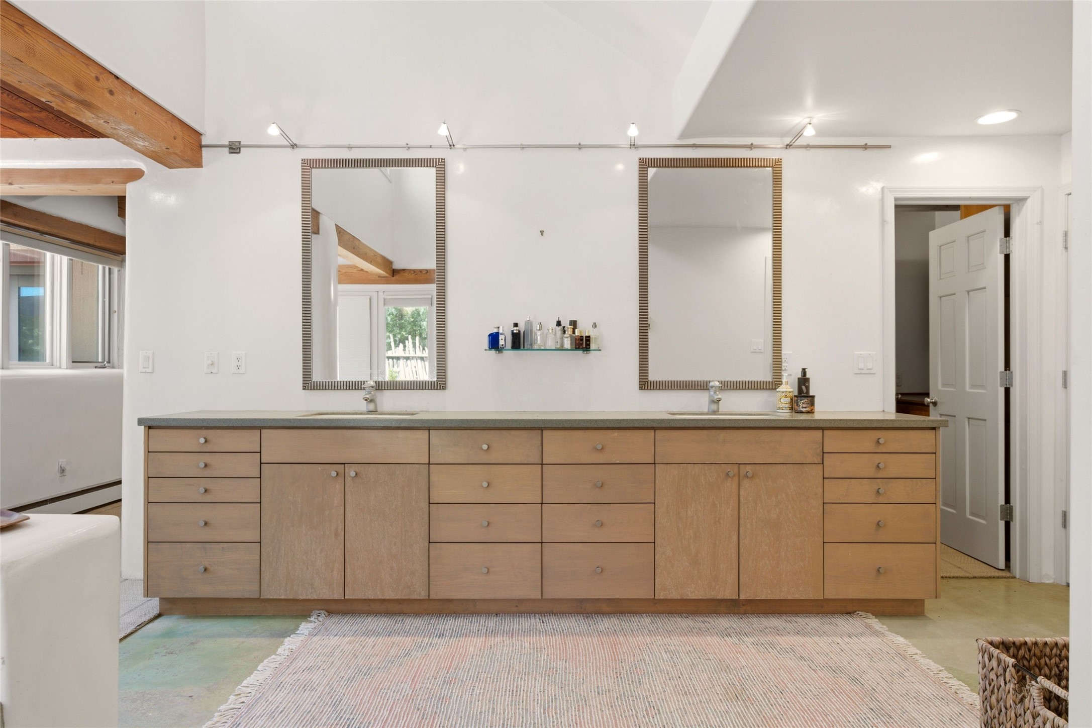 705 Rincon Road