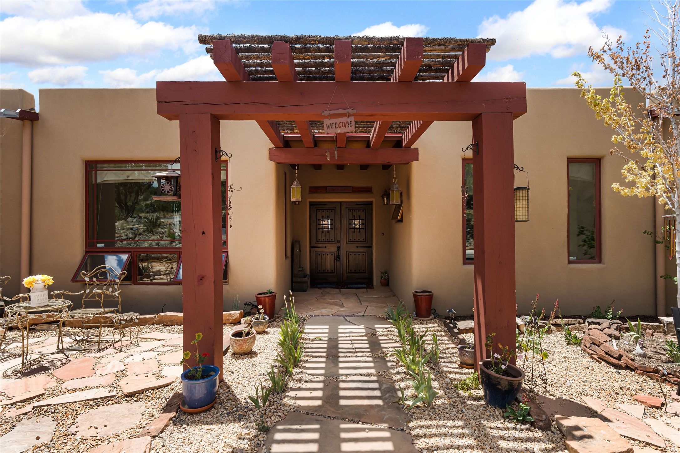 54 Calle Alexia