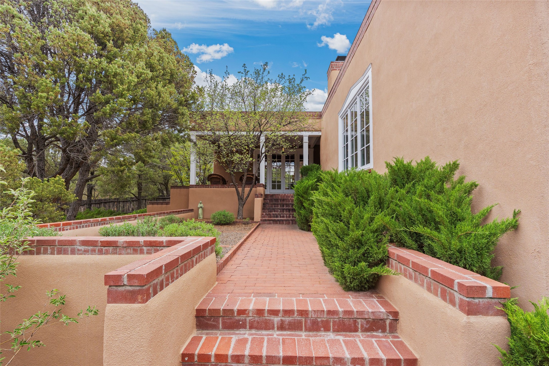 1058 Encantado Drive