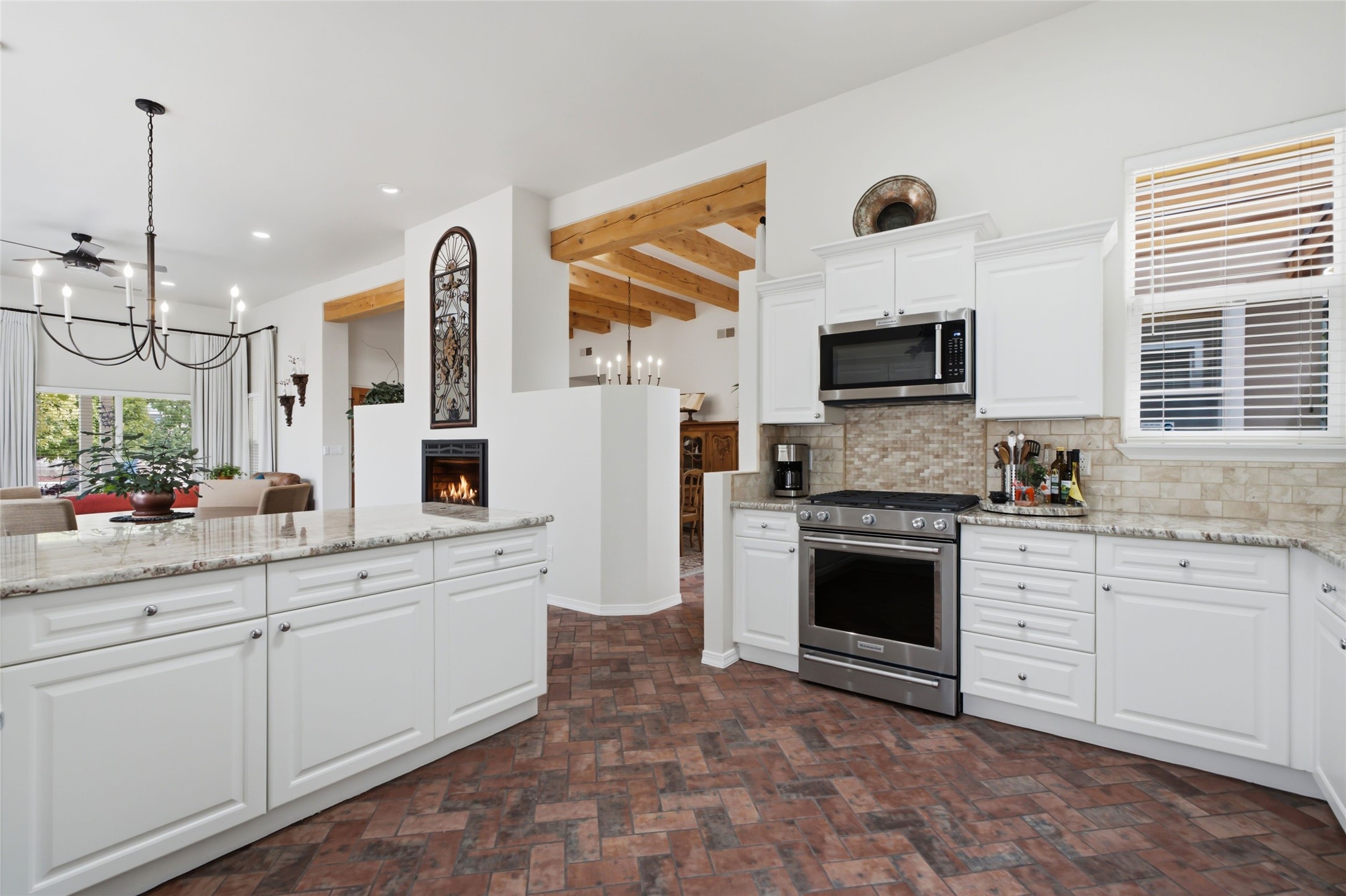 4434 Long Shadow Lane