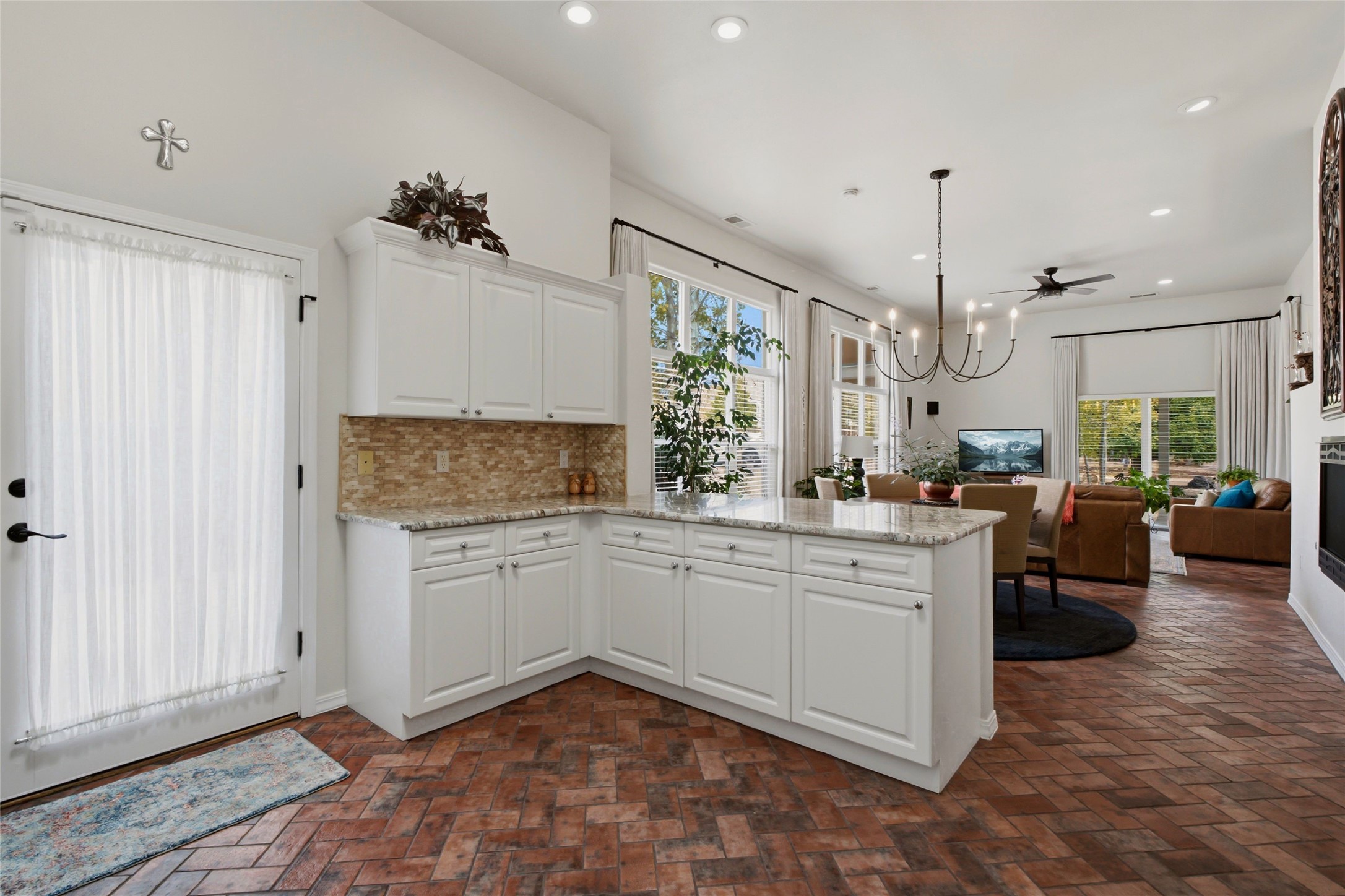 4434 Long Shadow Lane