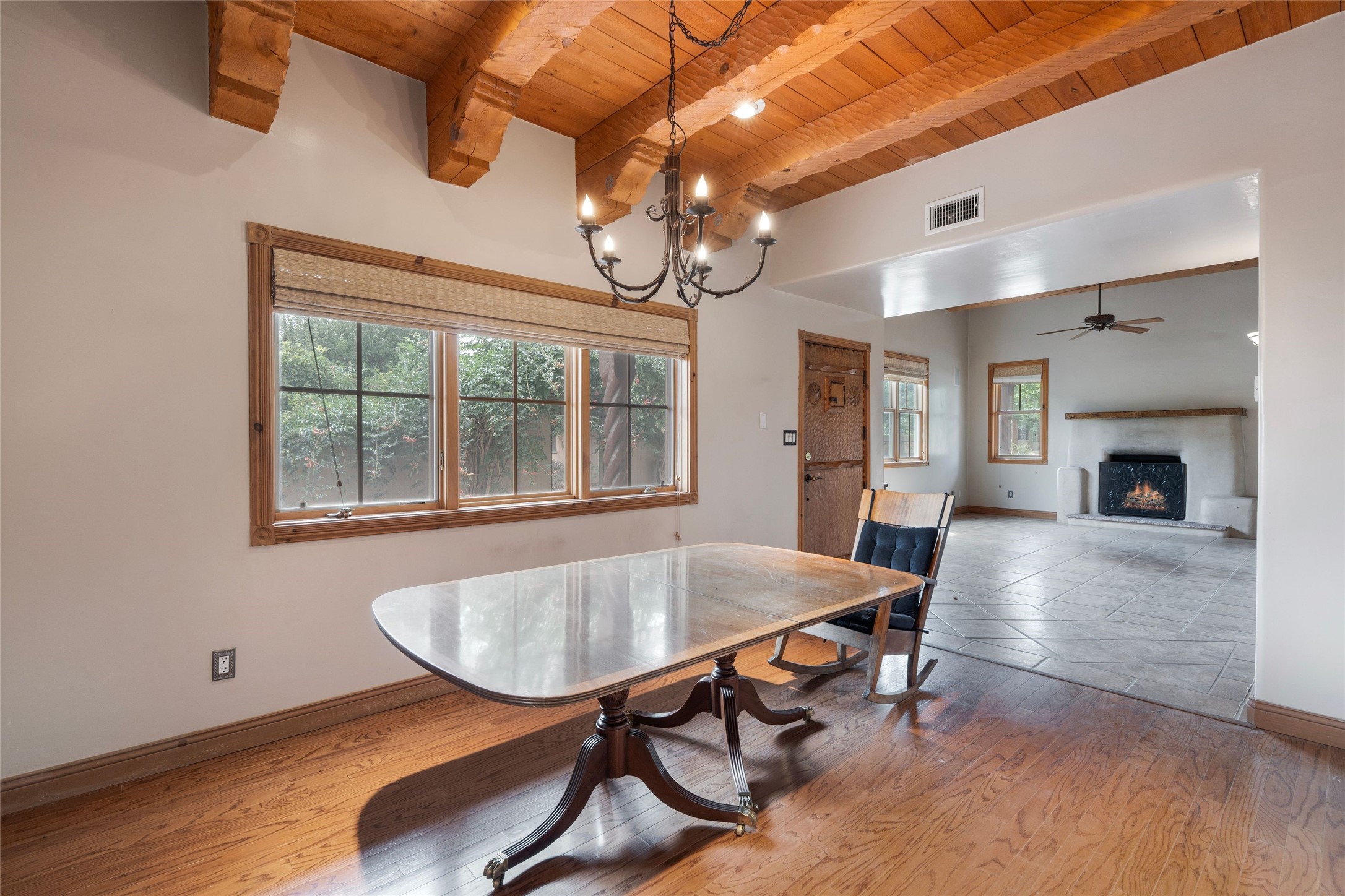 738 Gregory Lane
