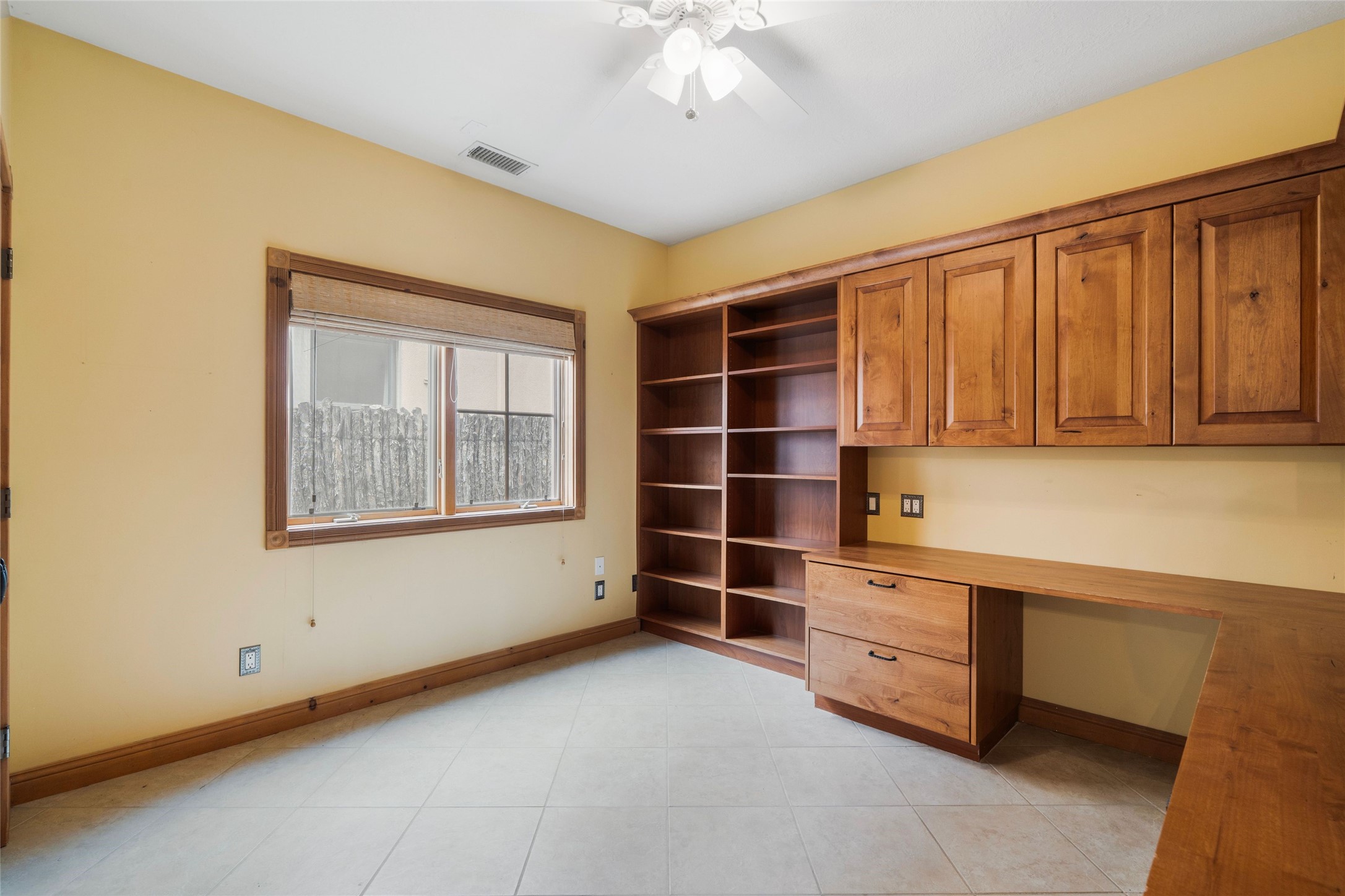738 Gregory Lane