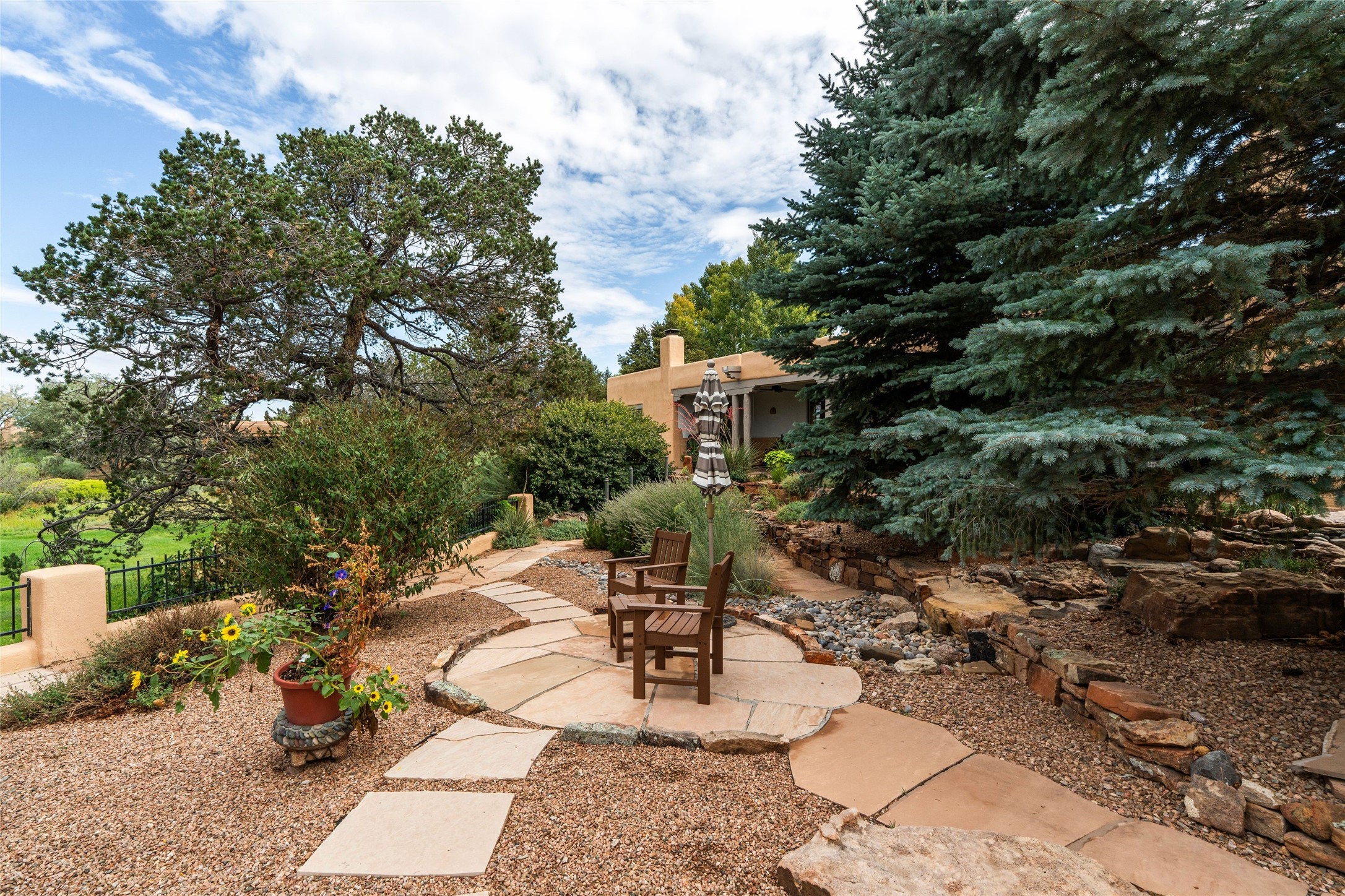 3101 Old Pecos Trail 612