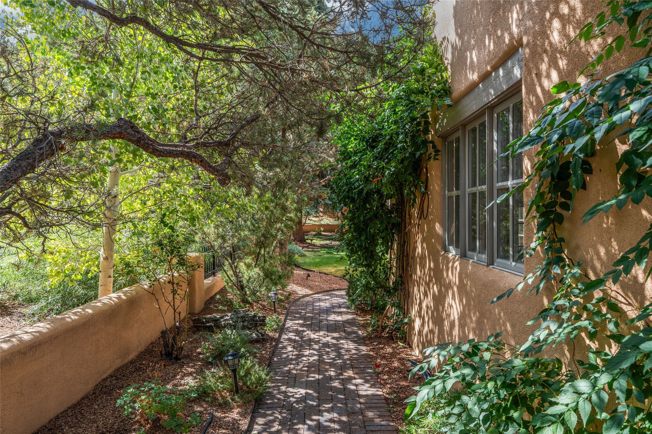 3101 Old Pecos Trail 612