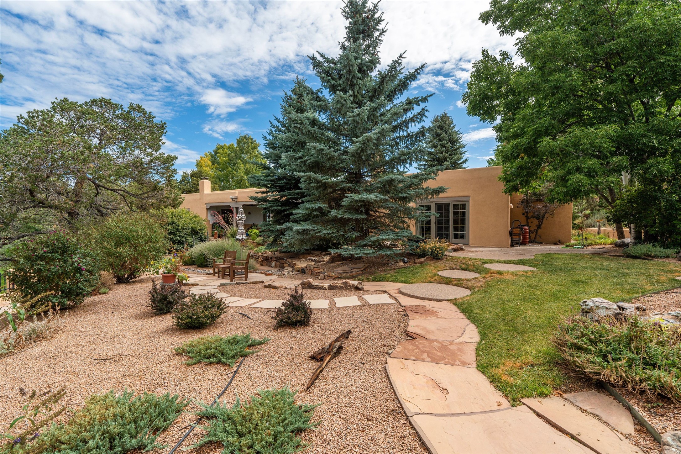 3101 Old Pecos Trail 612