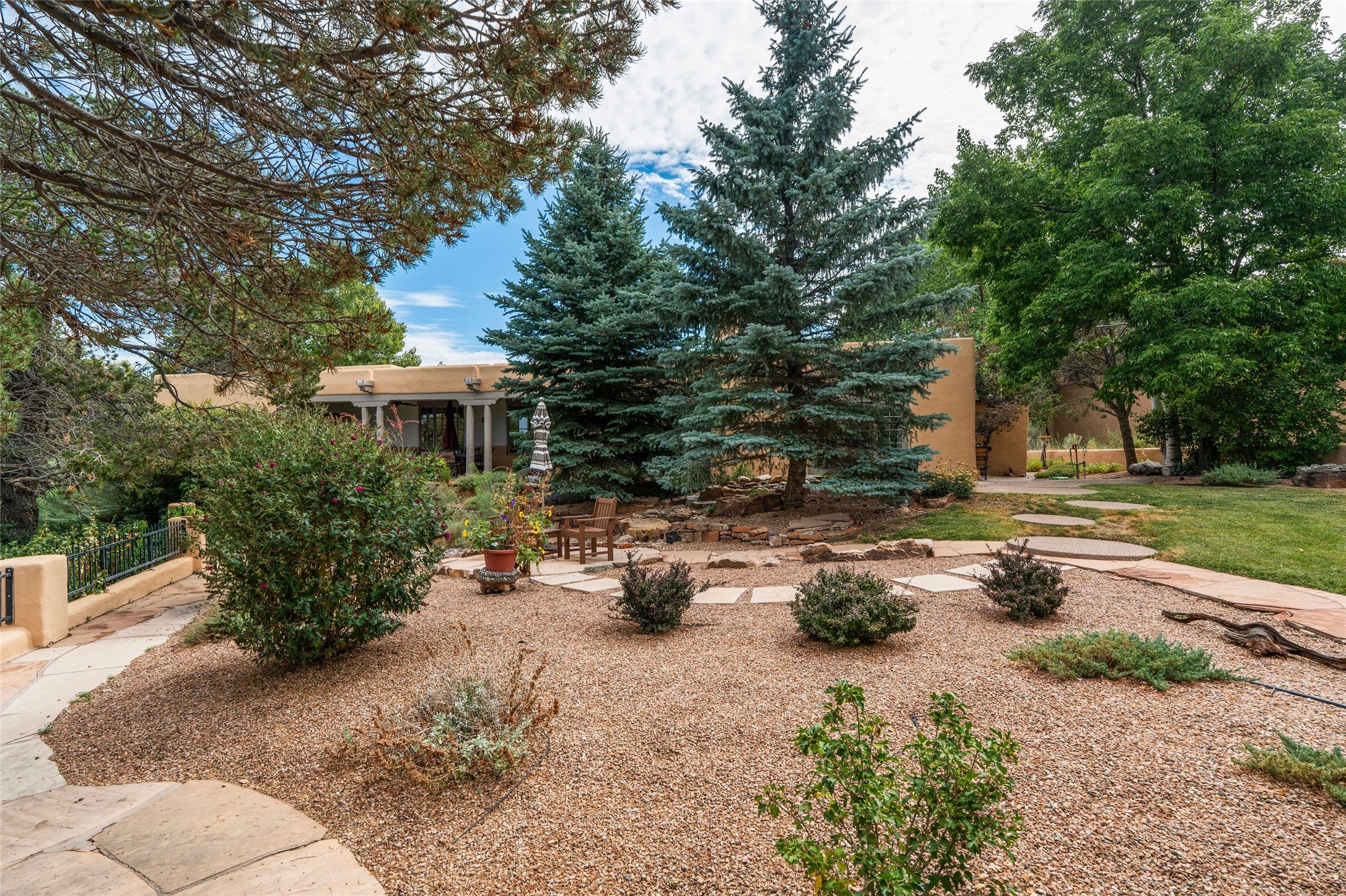 3101 Old Pecos Trail 612