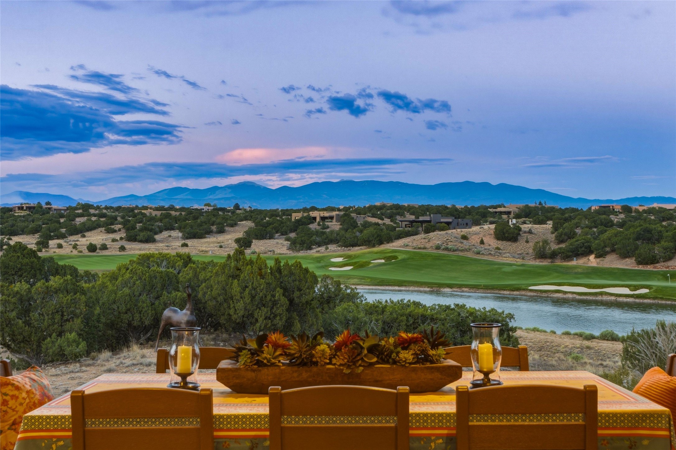 16 Hacienda Vaquero