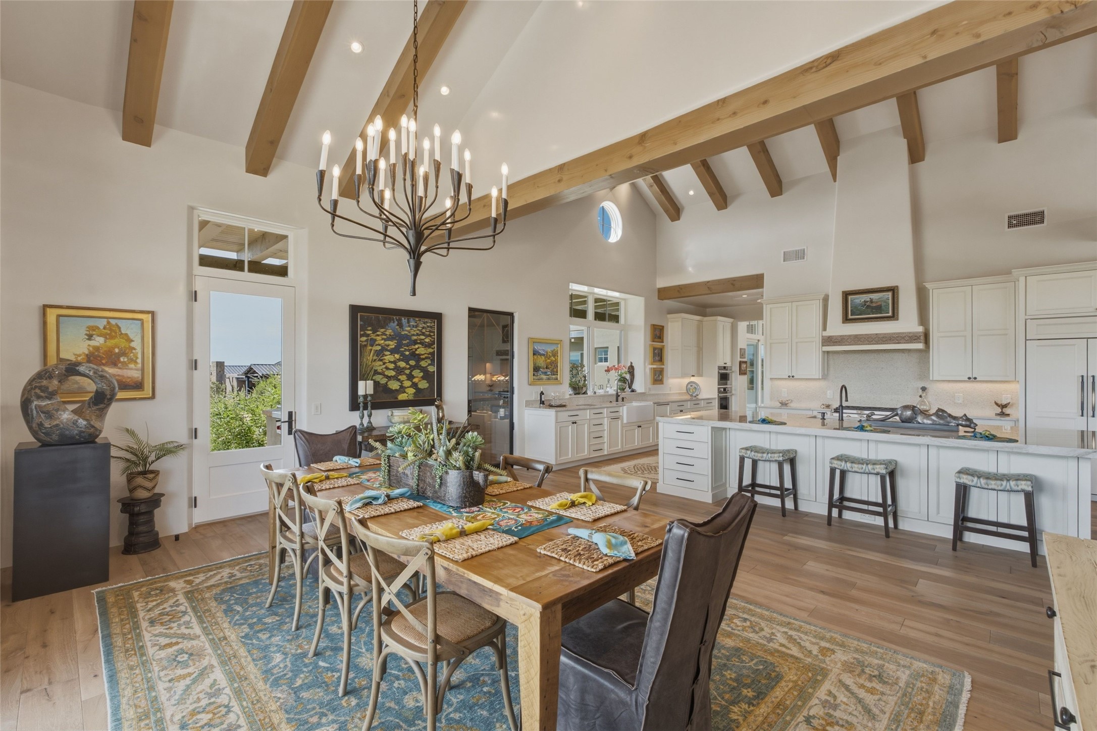 16 Hacienda Vaquero