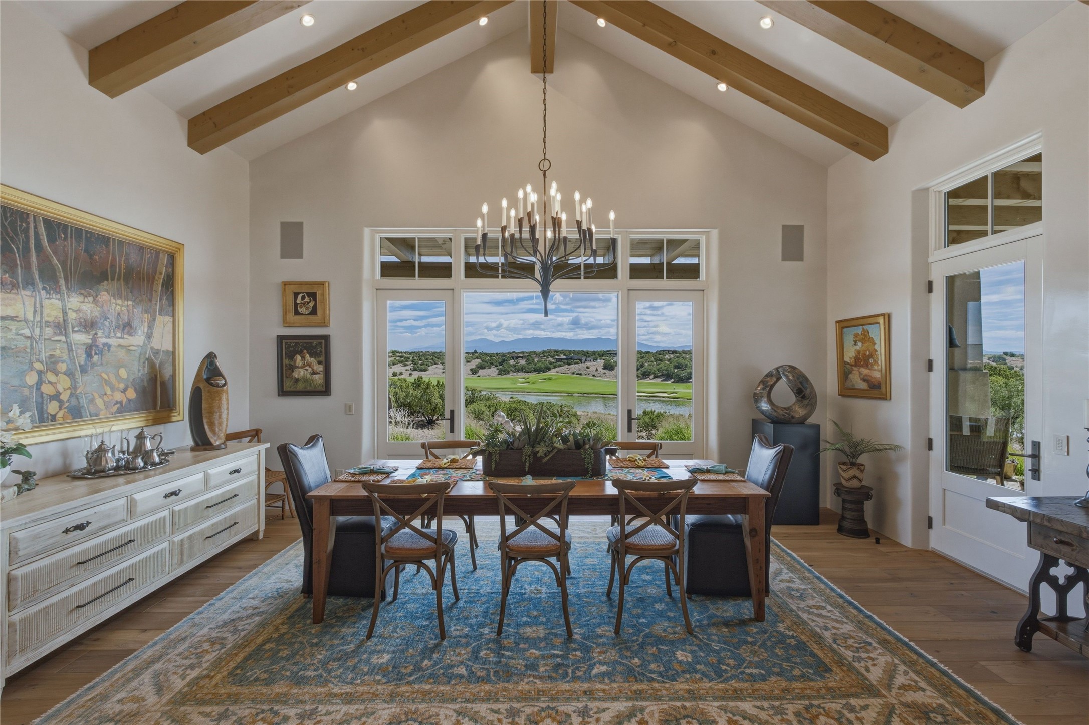 16 Hacienda Vaquero