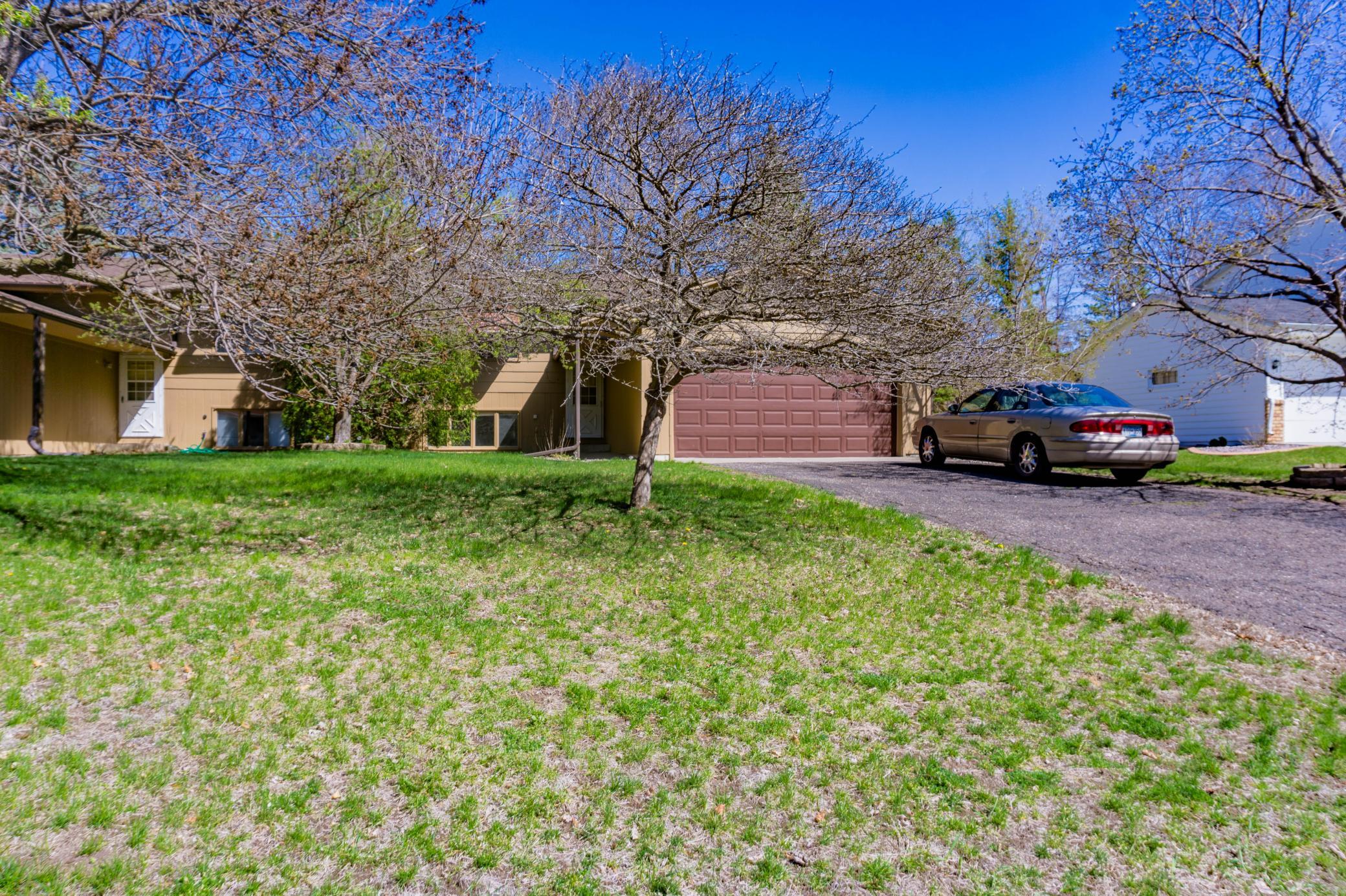 10421 Quebec Avenue S