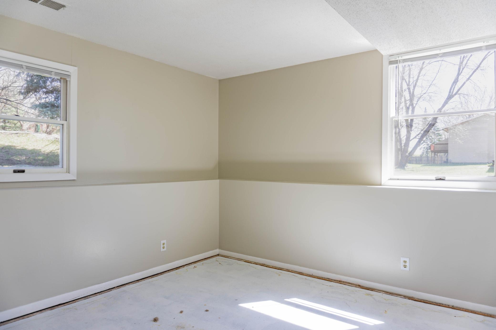 10421 Quebec Avenue S