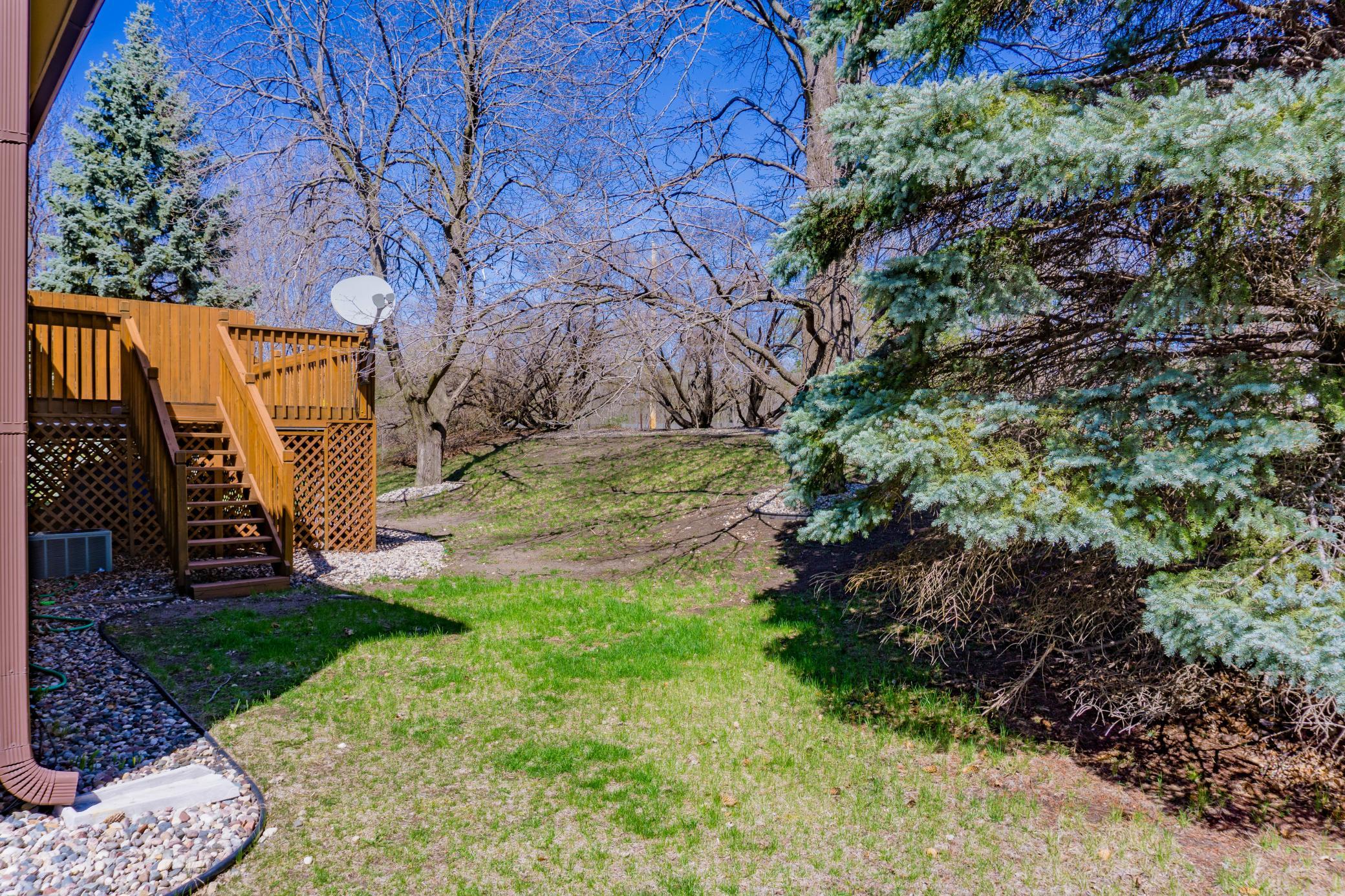 10421 Quebec Avenue S