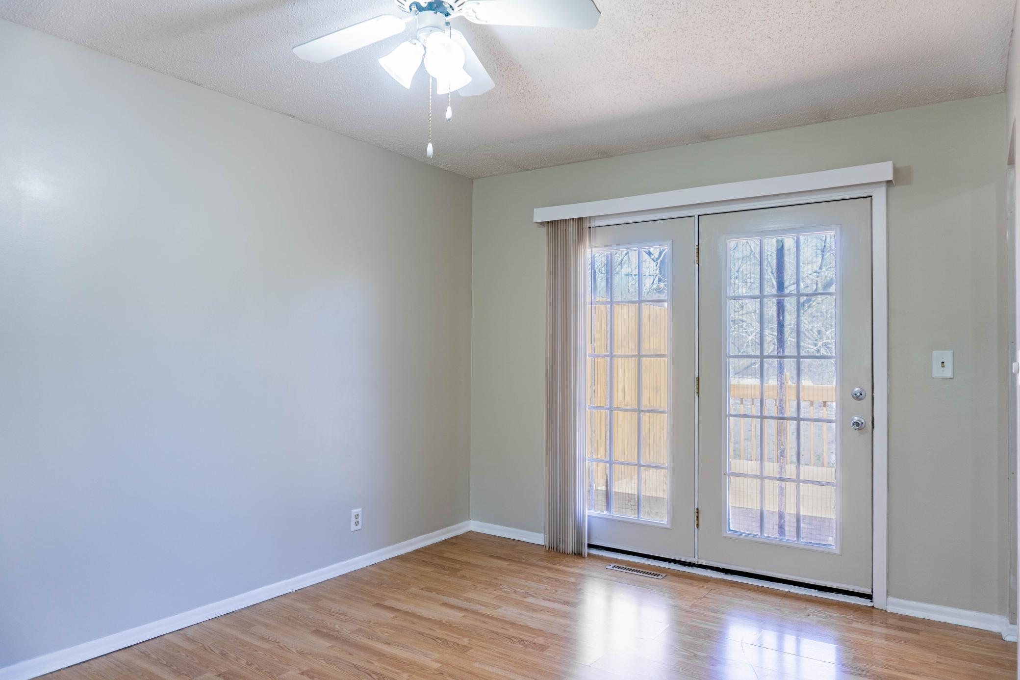 10421 Quebec Avenue S