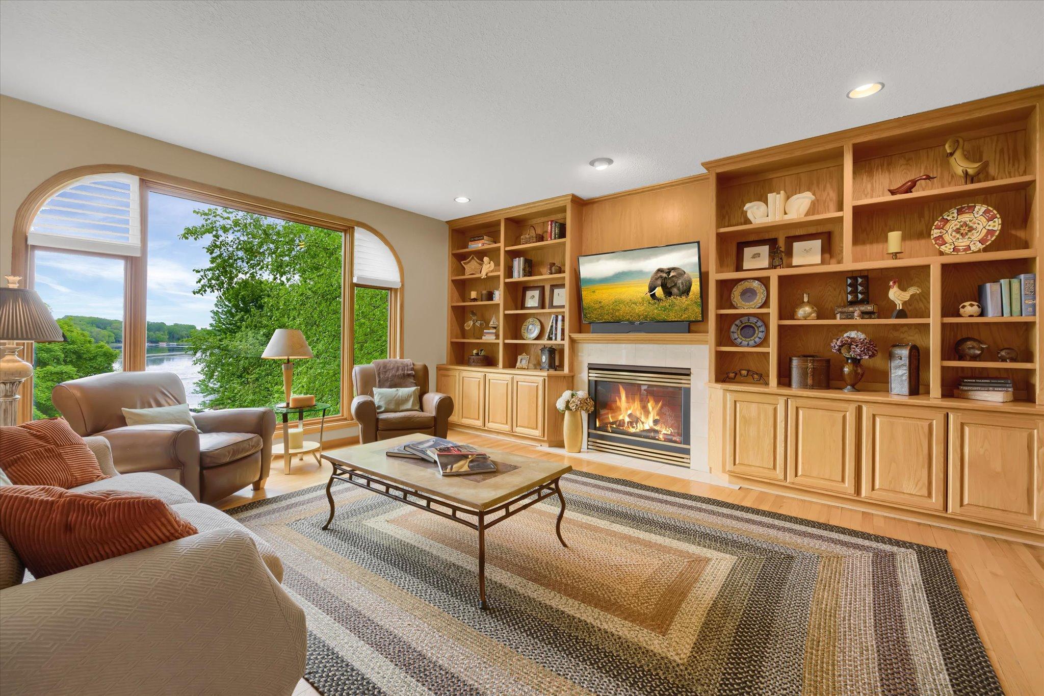 9285 Pierson Lake Drive