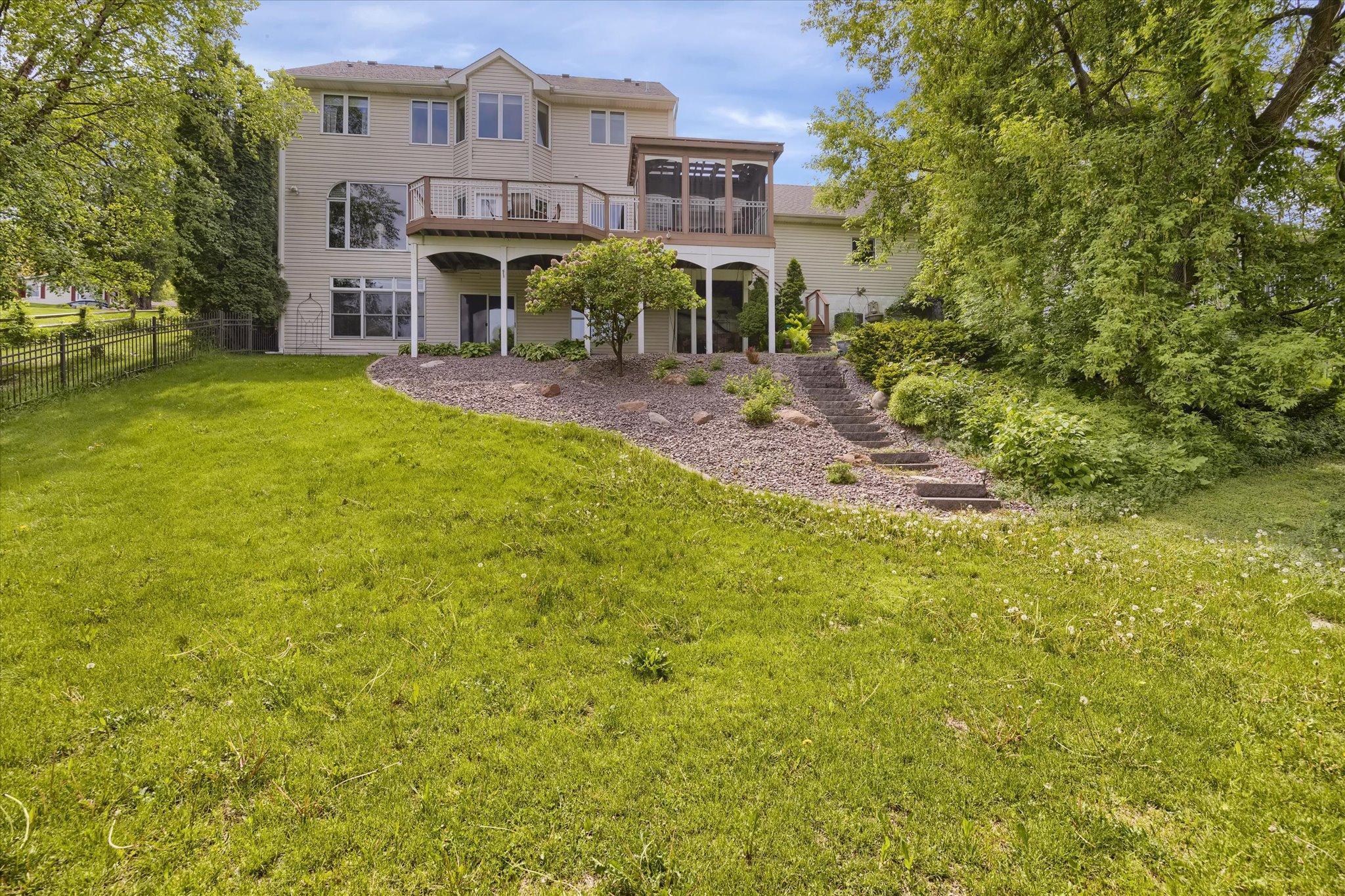 9285 Pierson Lake Drive