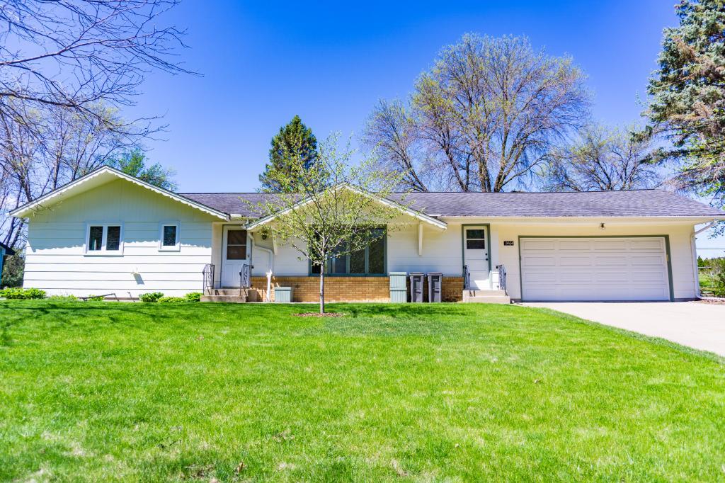 1464 Scenic View Drive