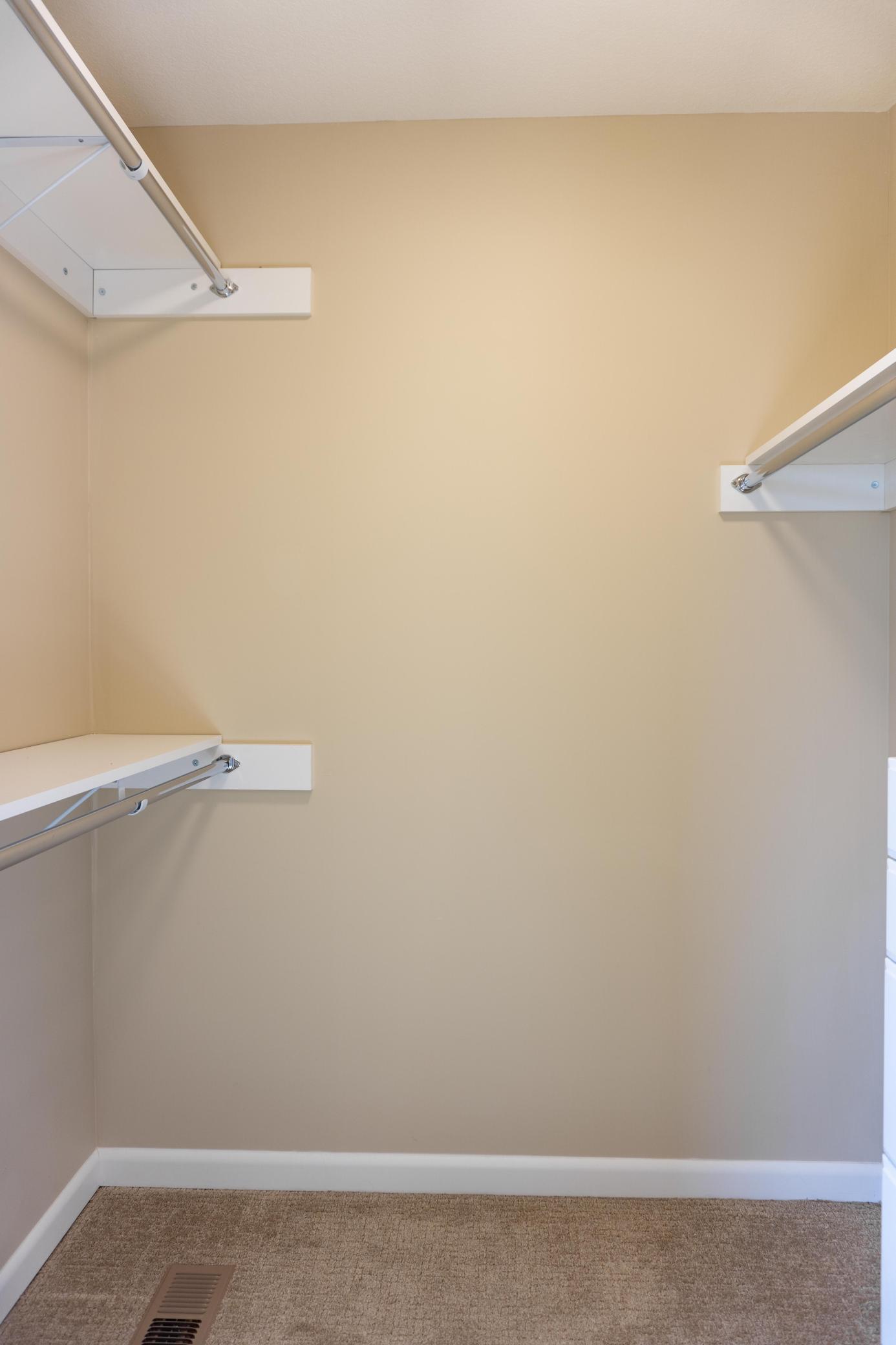 2950 Clover Ridge Drive