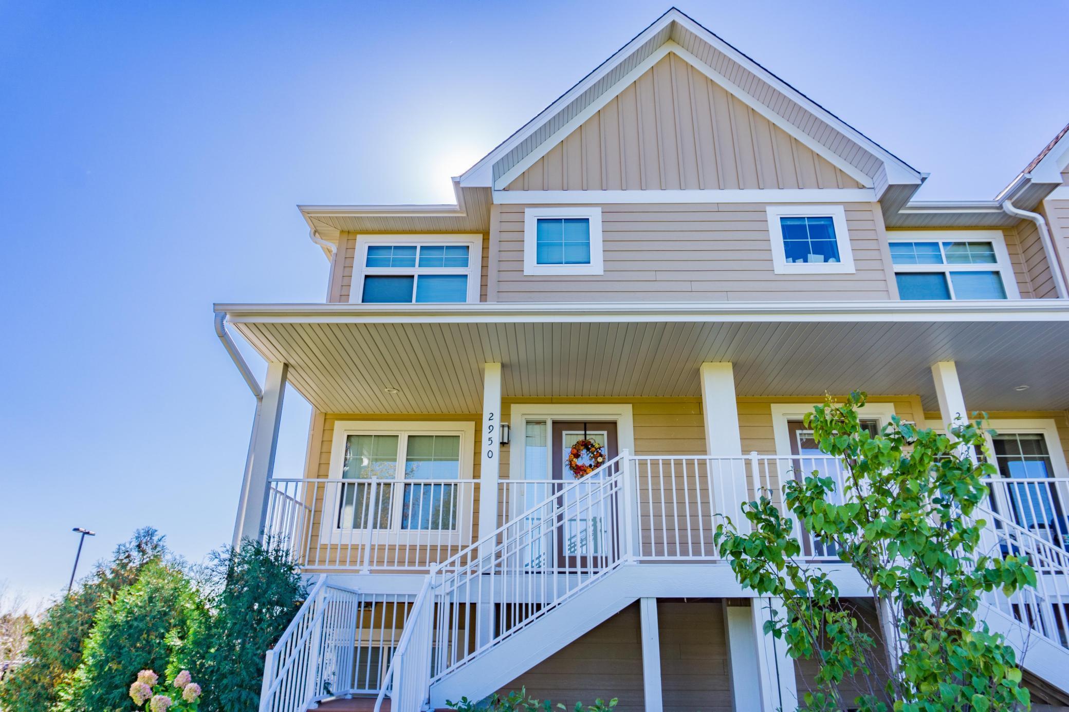 2950 Clover Ridge Drive