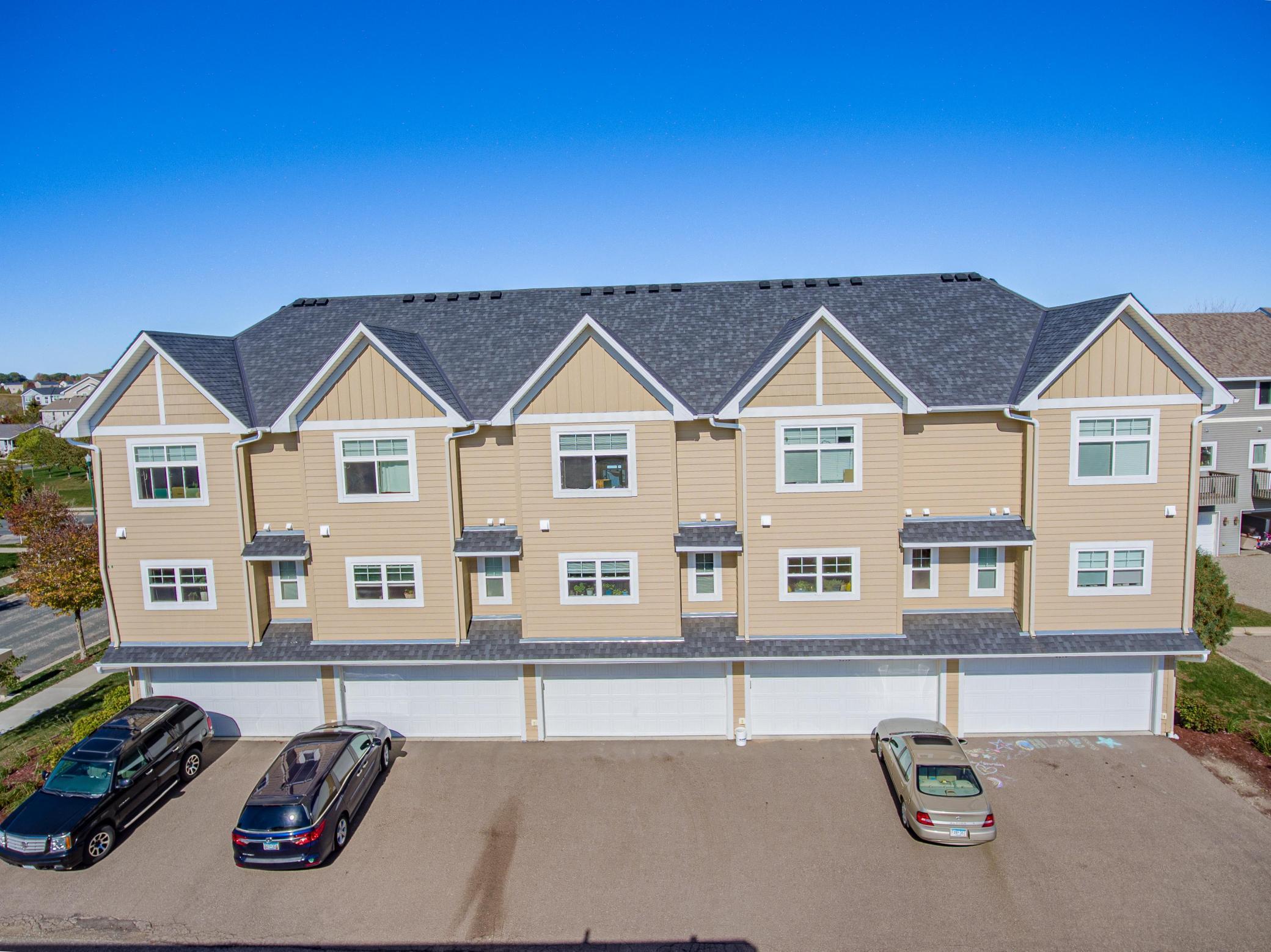 2950 Clover Ridge Drive