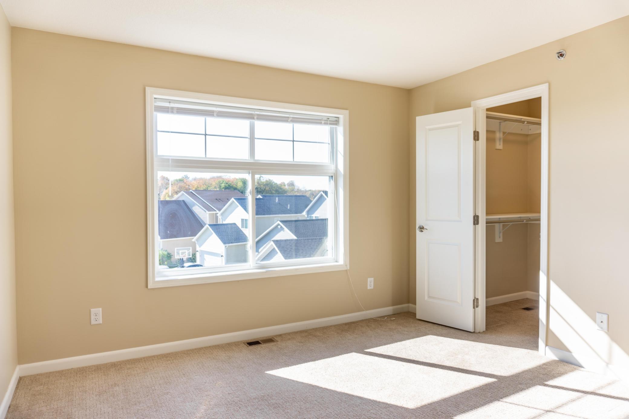 2950 Clover Ridge Drive