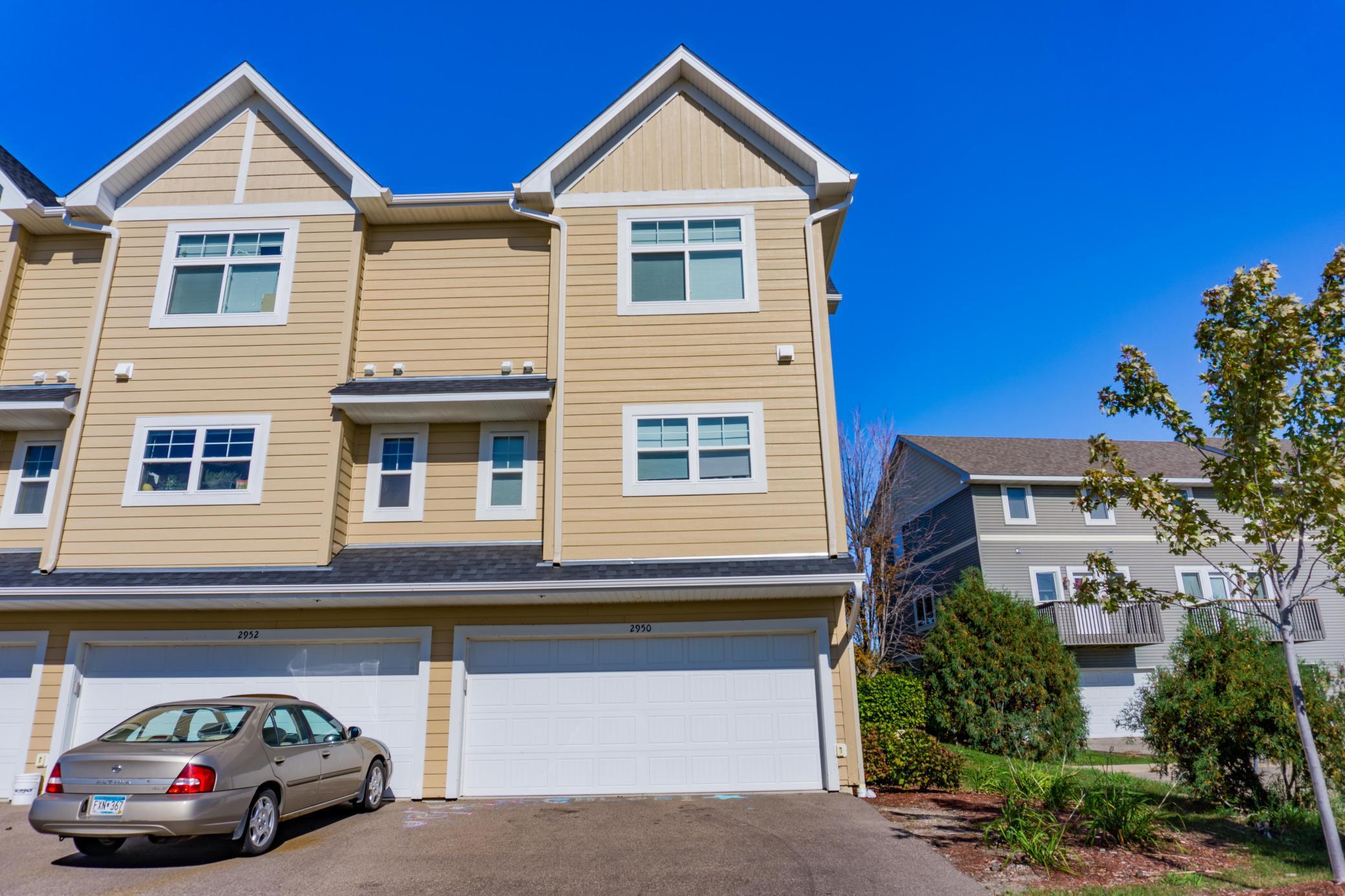 2950 Clover Ridge Drive