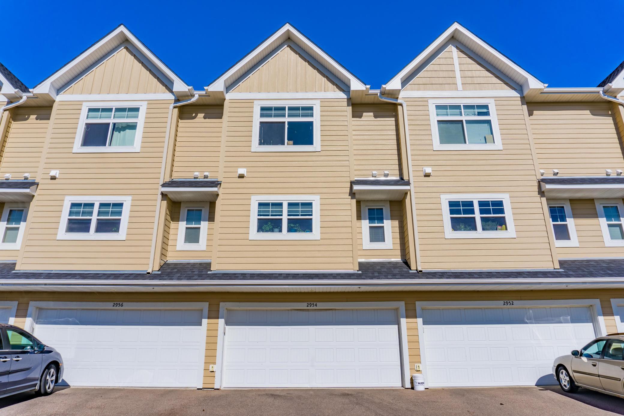 2958 Clover Ridge Drive