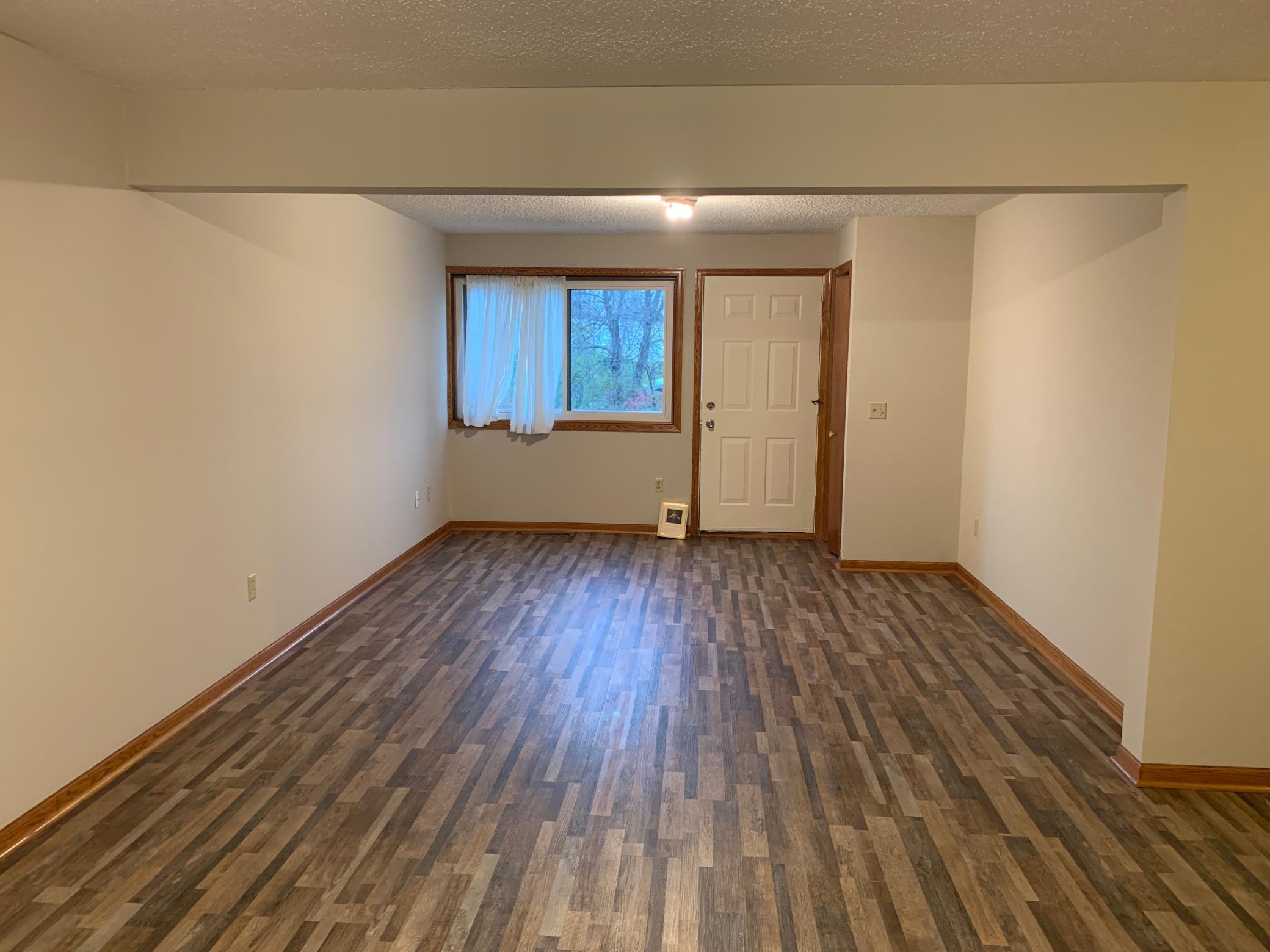 1615 Commercial Avenue Unit: 102