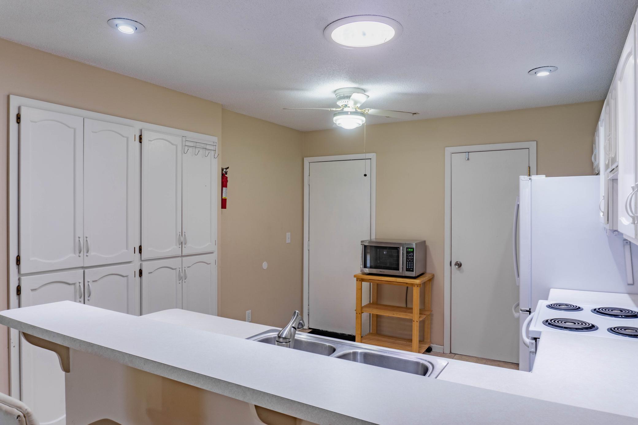 7922 Timber Lake Drive