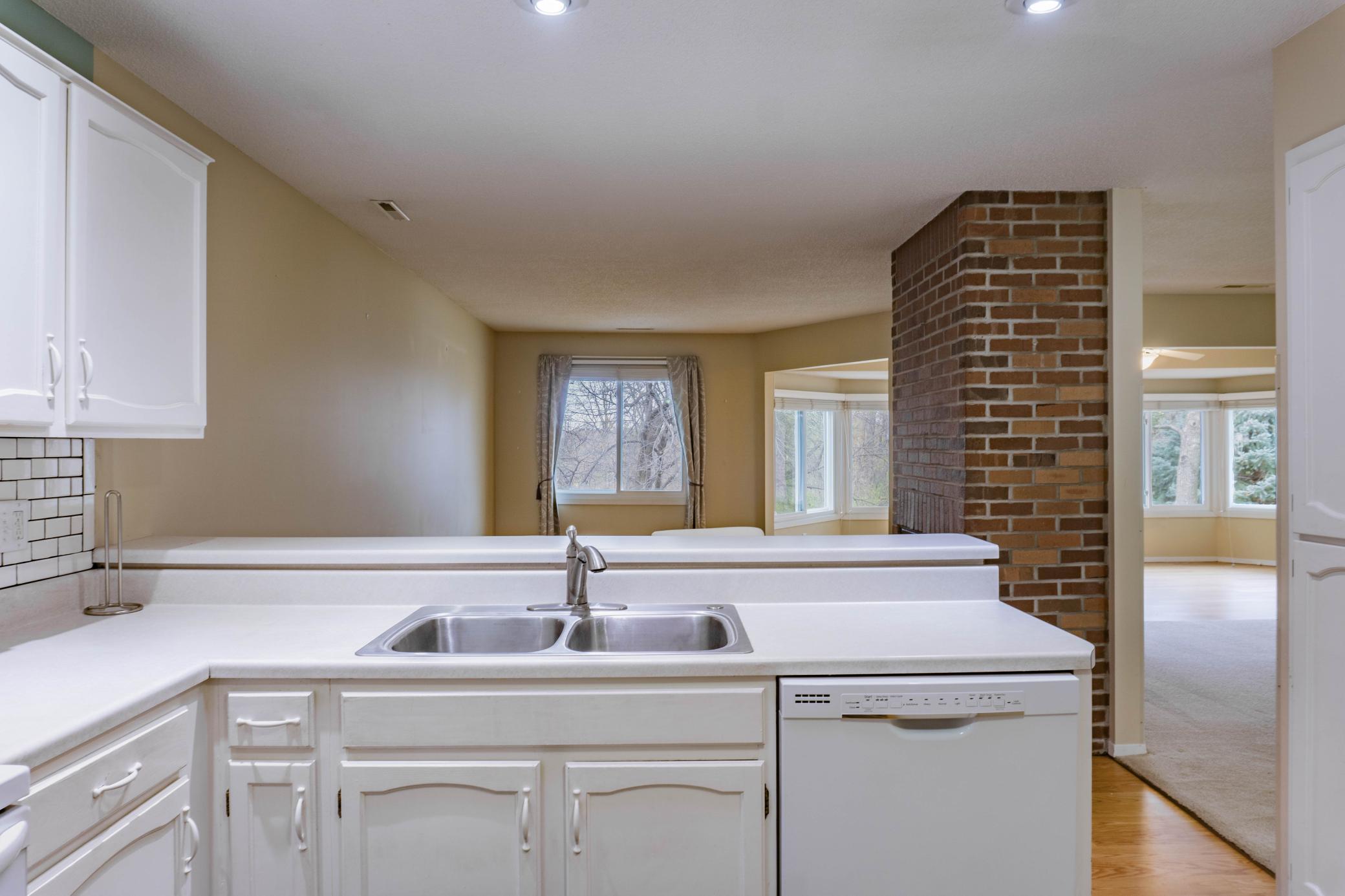 7922 Timber Lake Drive