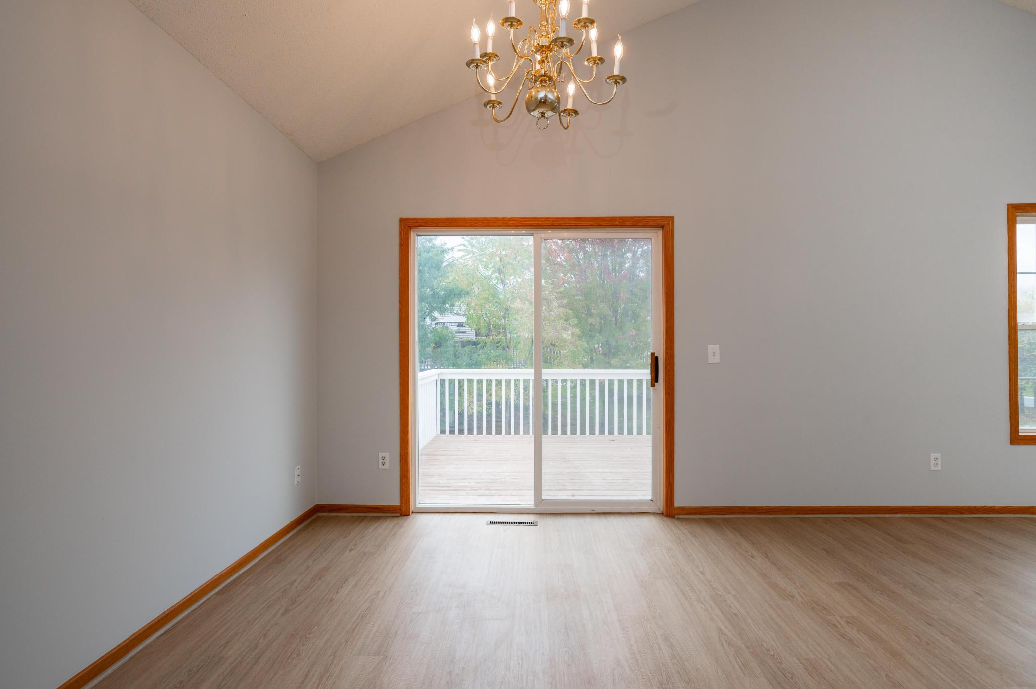 916 Parkside Boulevard