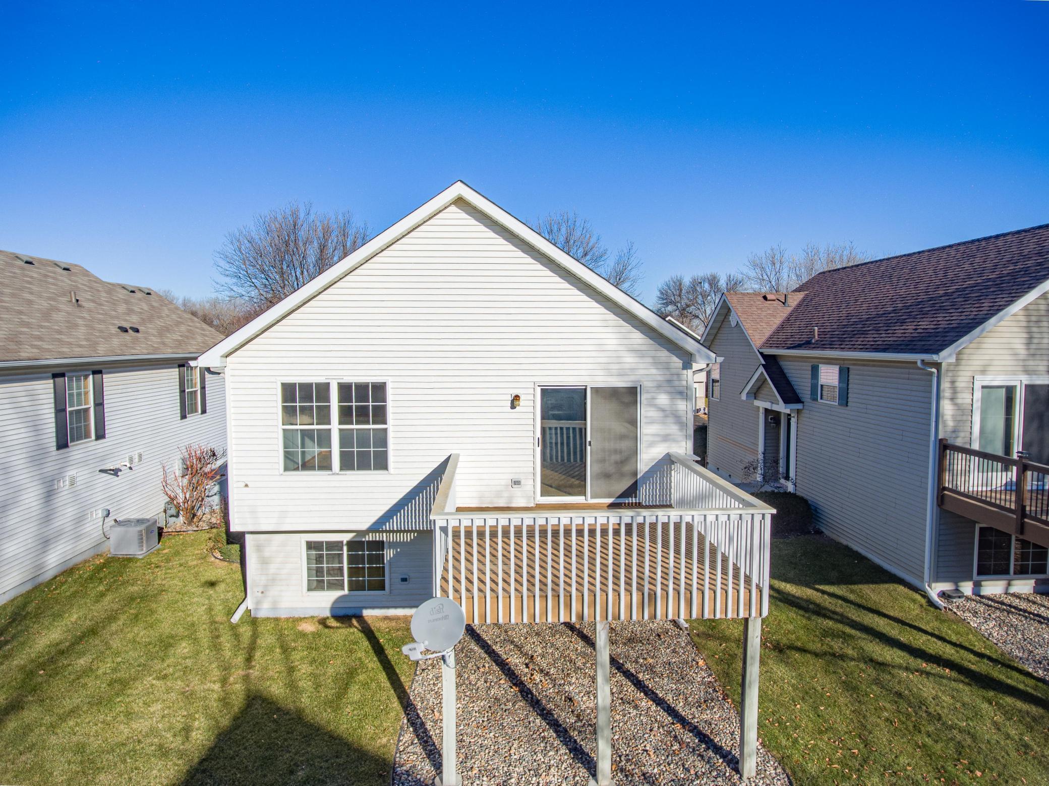 916 Parkside Boulevard