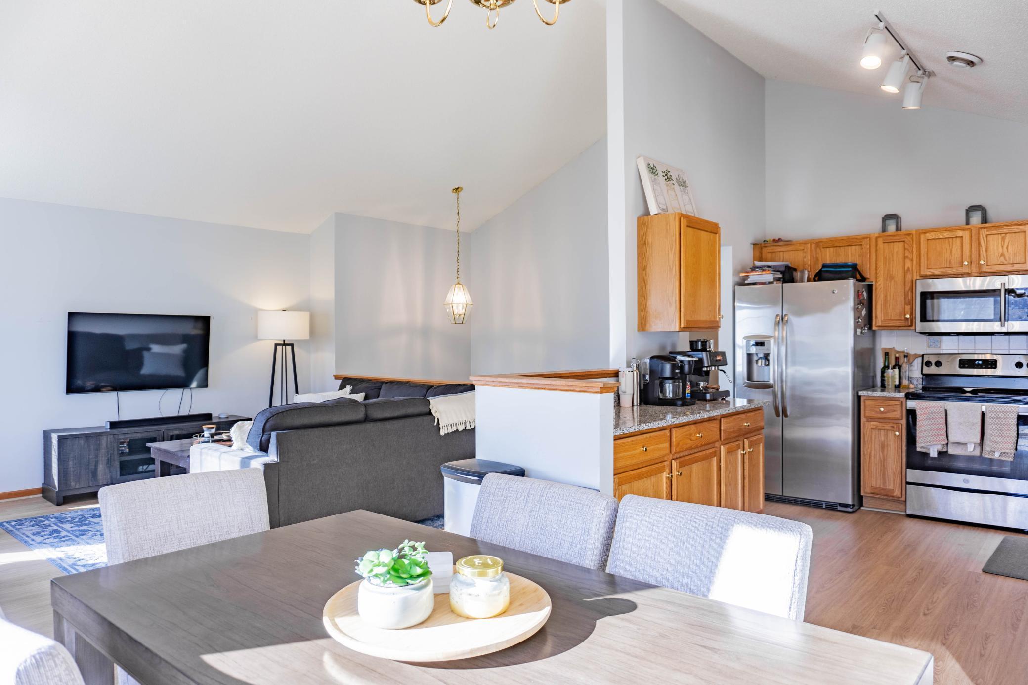 916 Parkside Boulevard