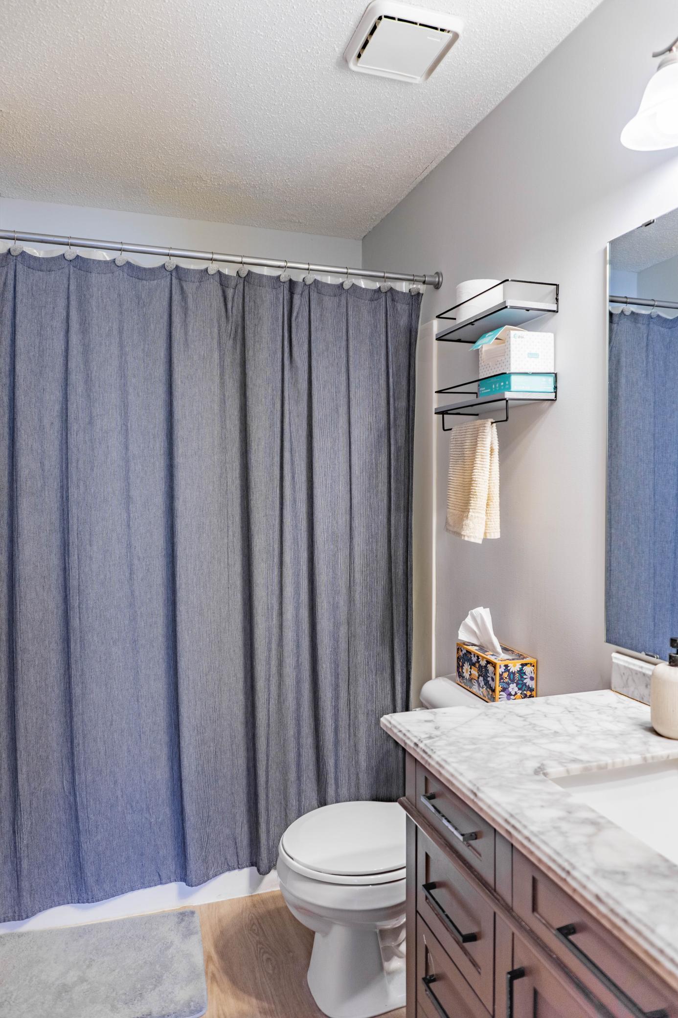 916 Parkside Boulevard