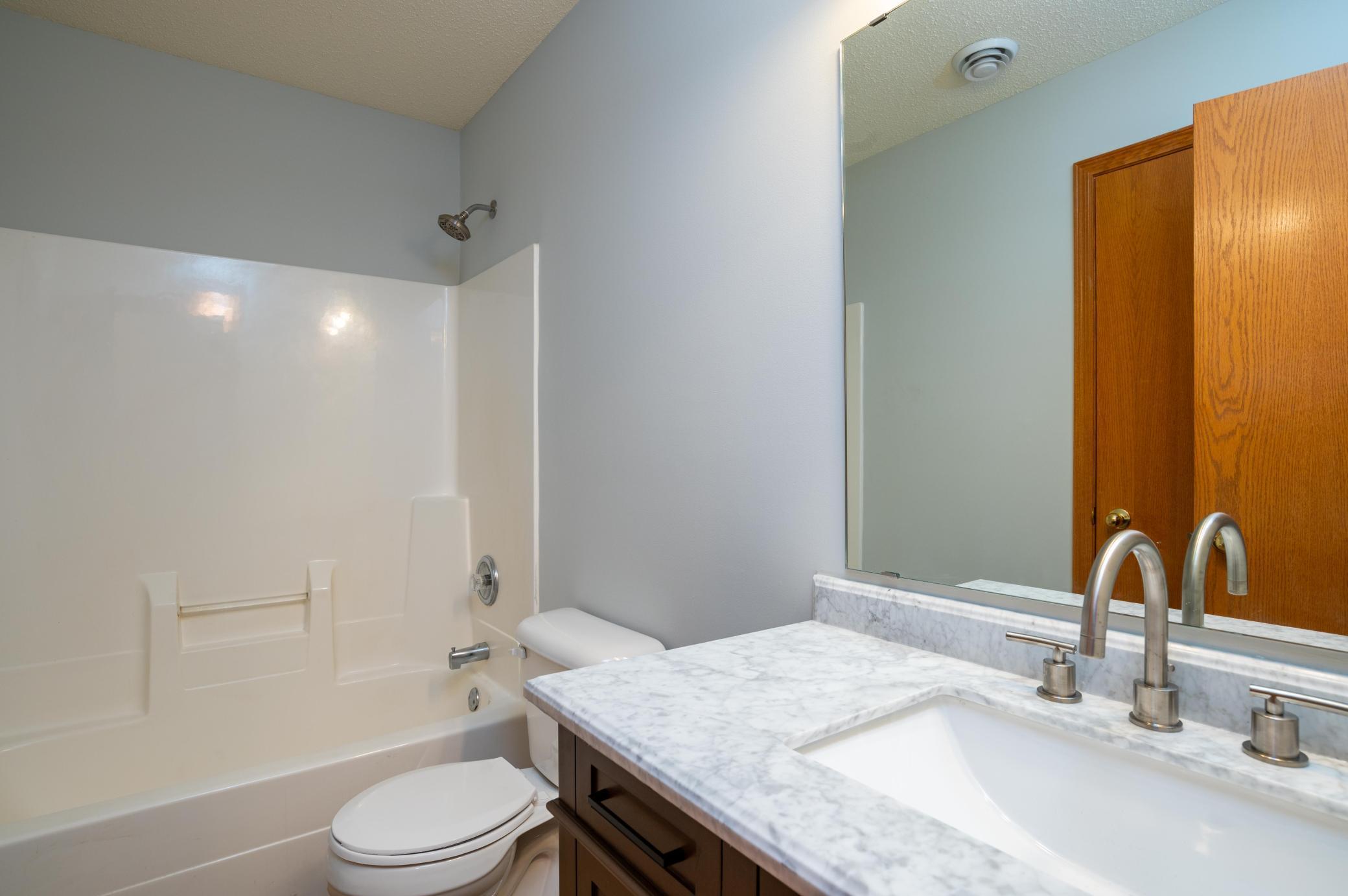 916 Parkside Boulevard