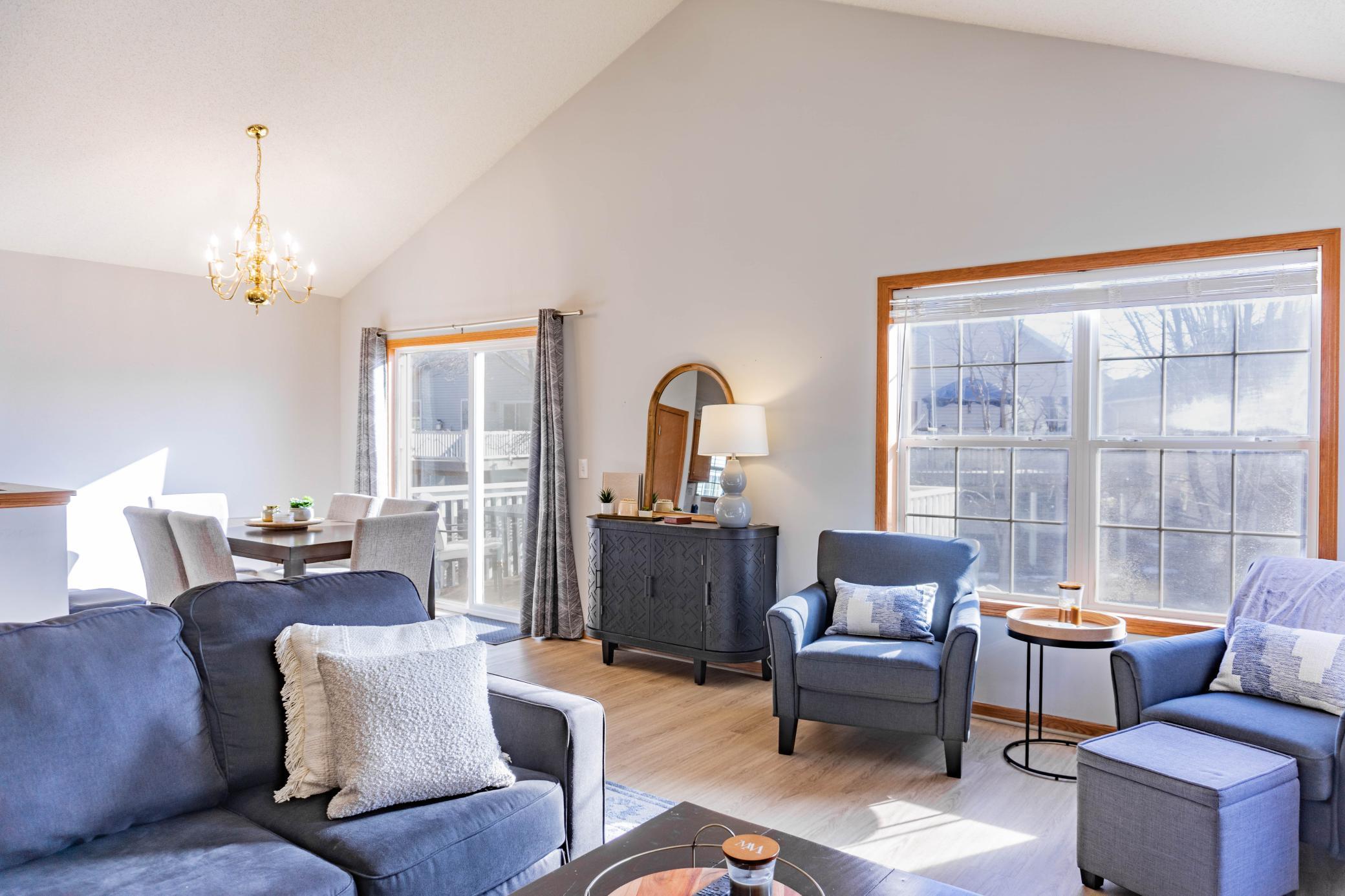 916 Parkside Boulevard