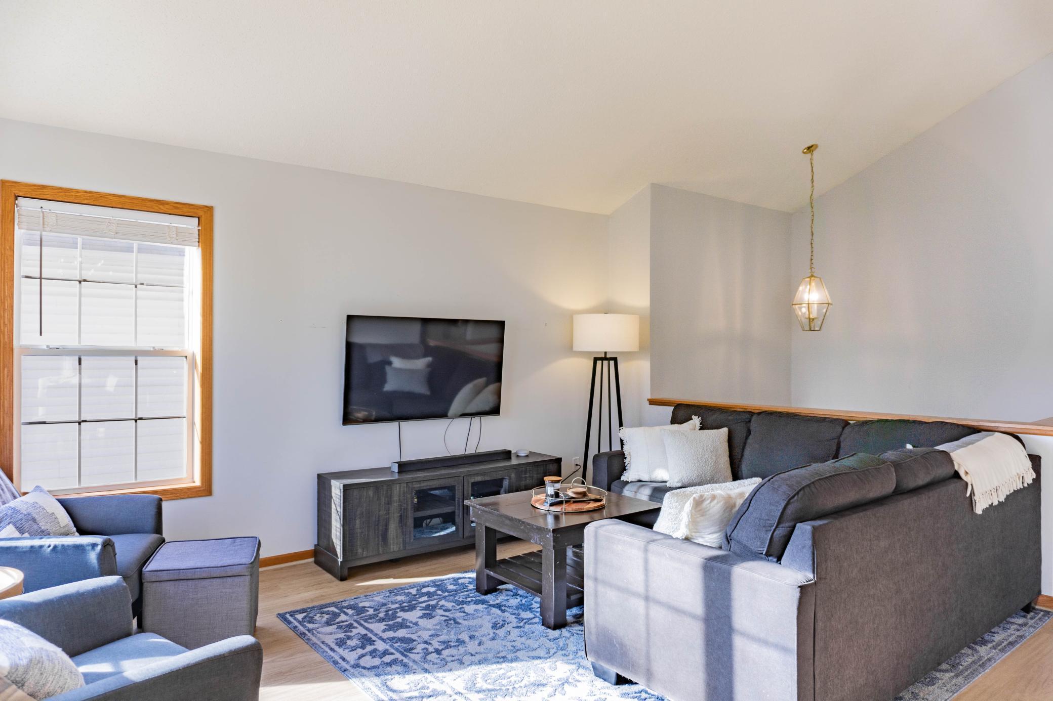 916 Parkside Boulevard