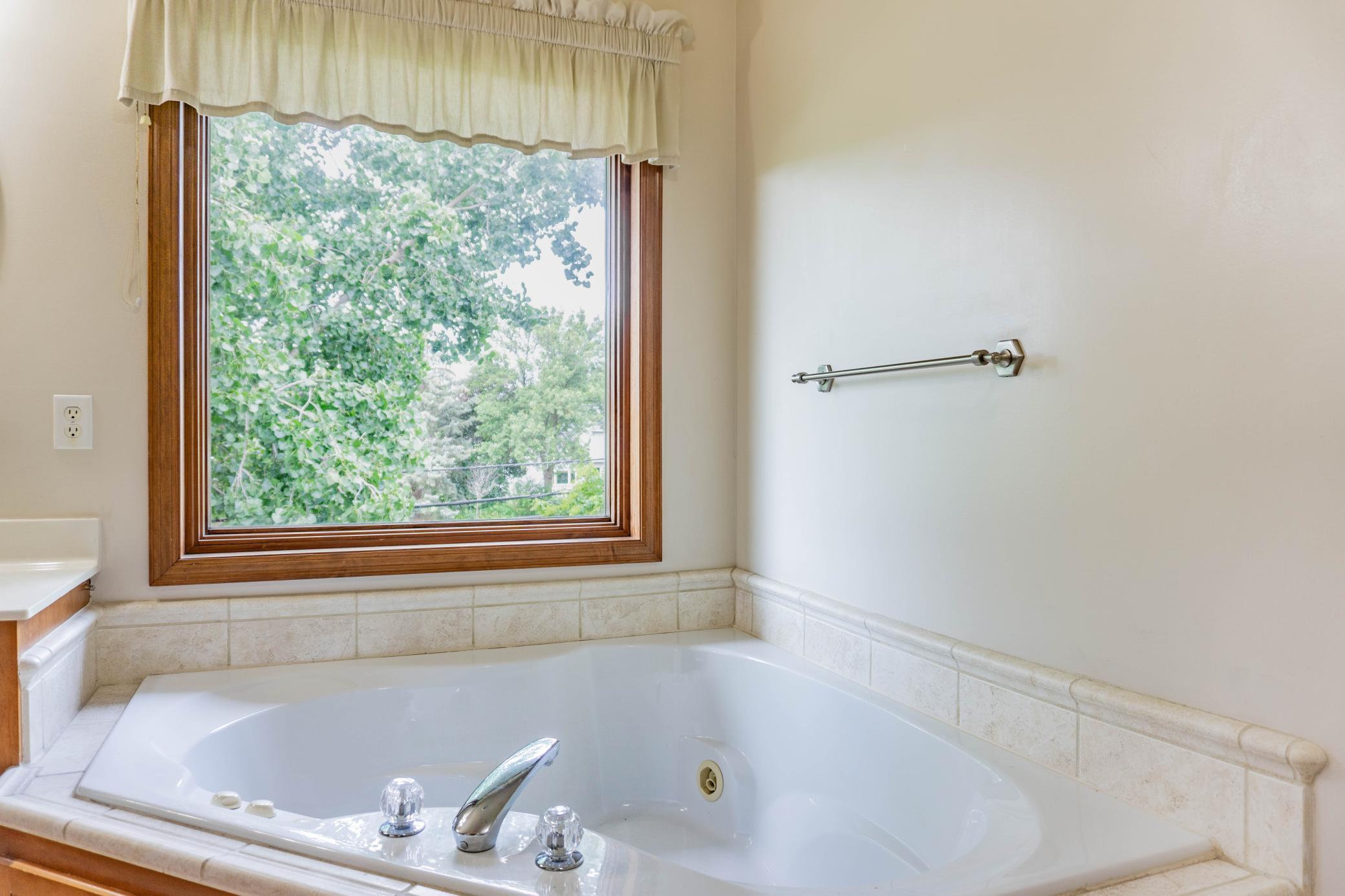 16612 Saddle Horn Court