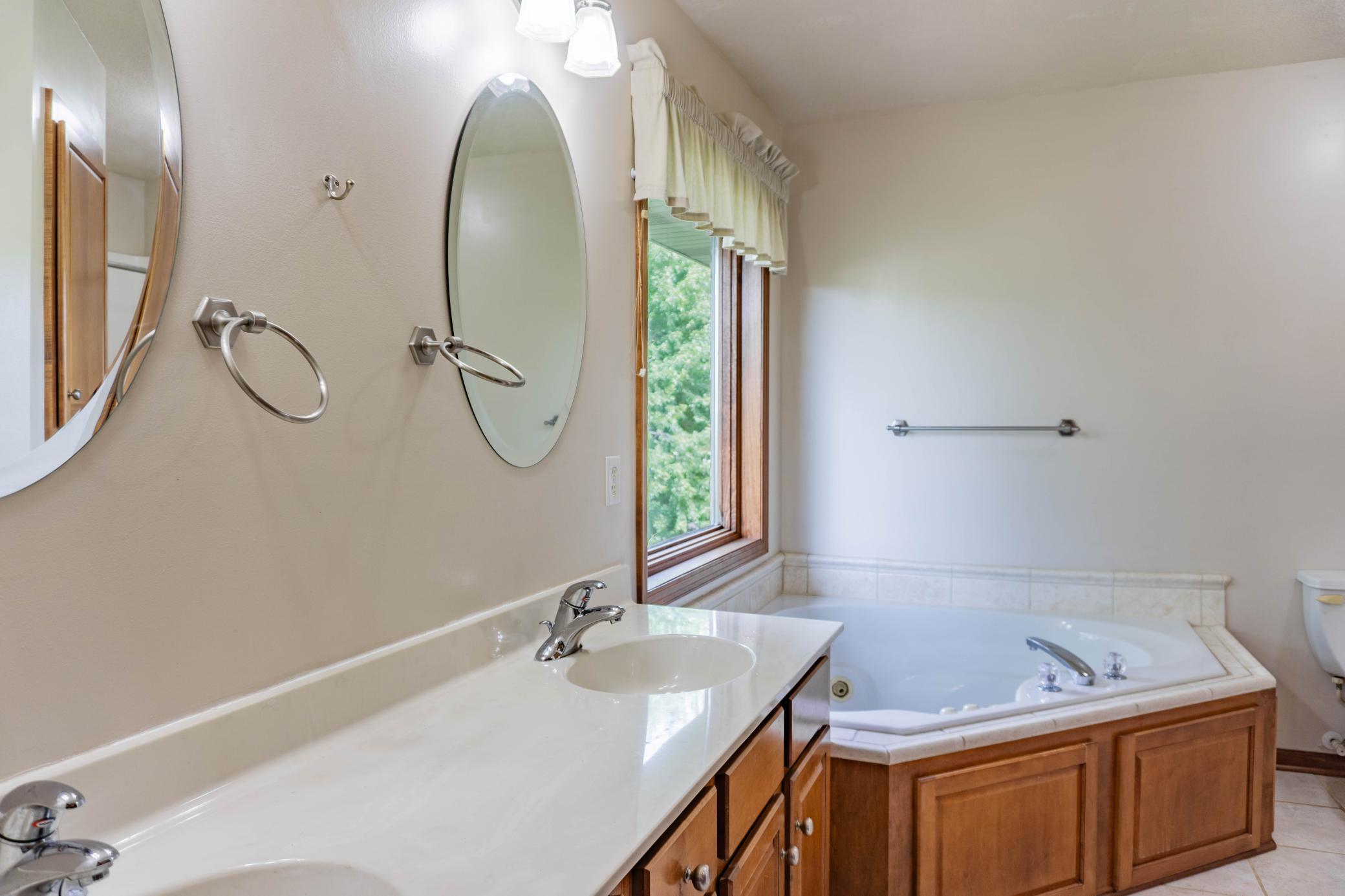 16612 Saddle Horn Court