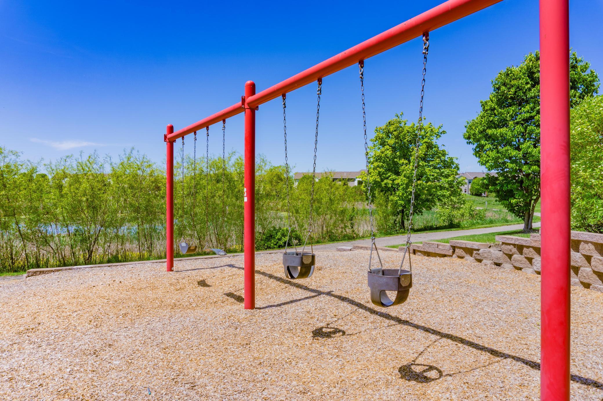 1656 White Pine Way Unit: F