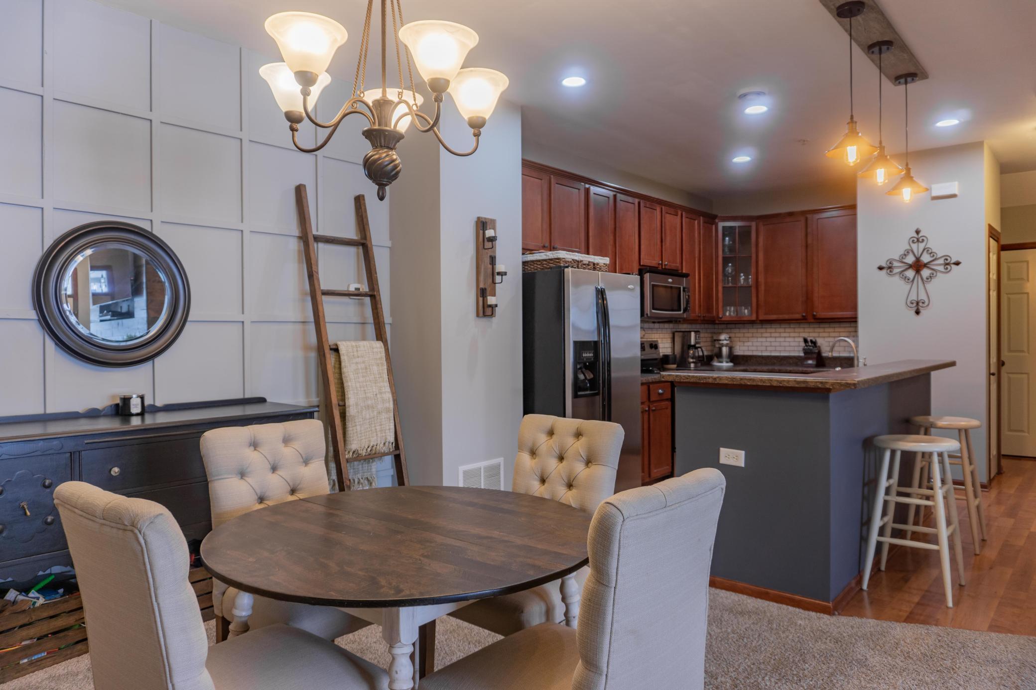 1656 White Pine Way Unit: F