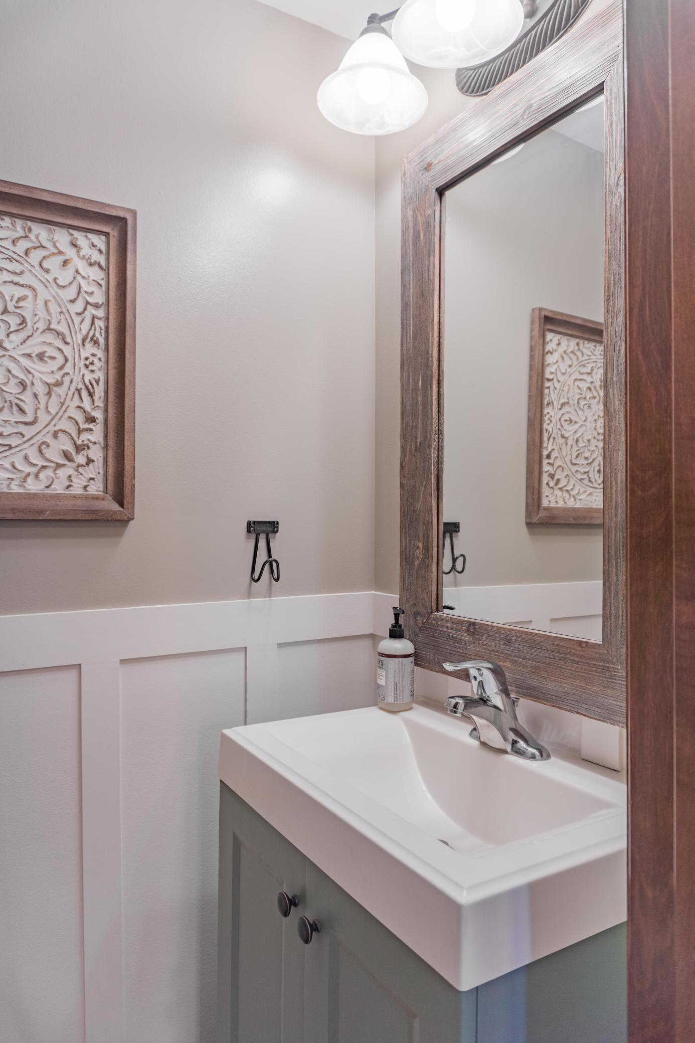 1656 White Pine Way Unit: F