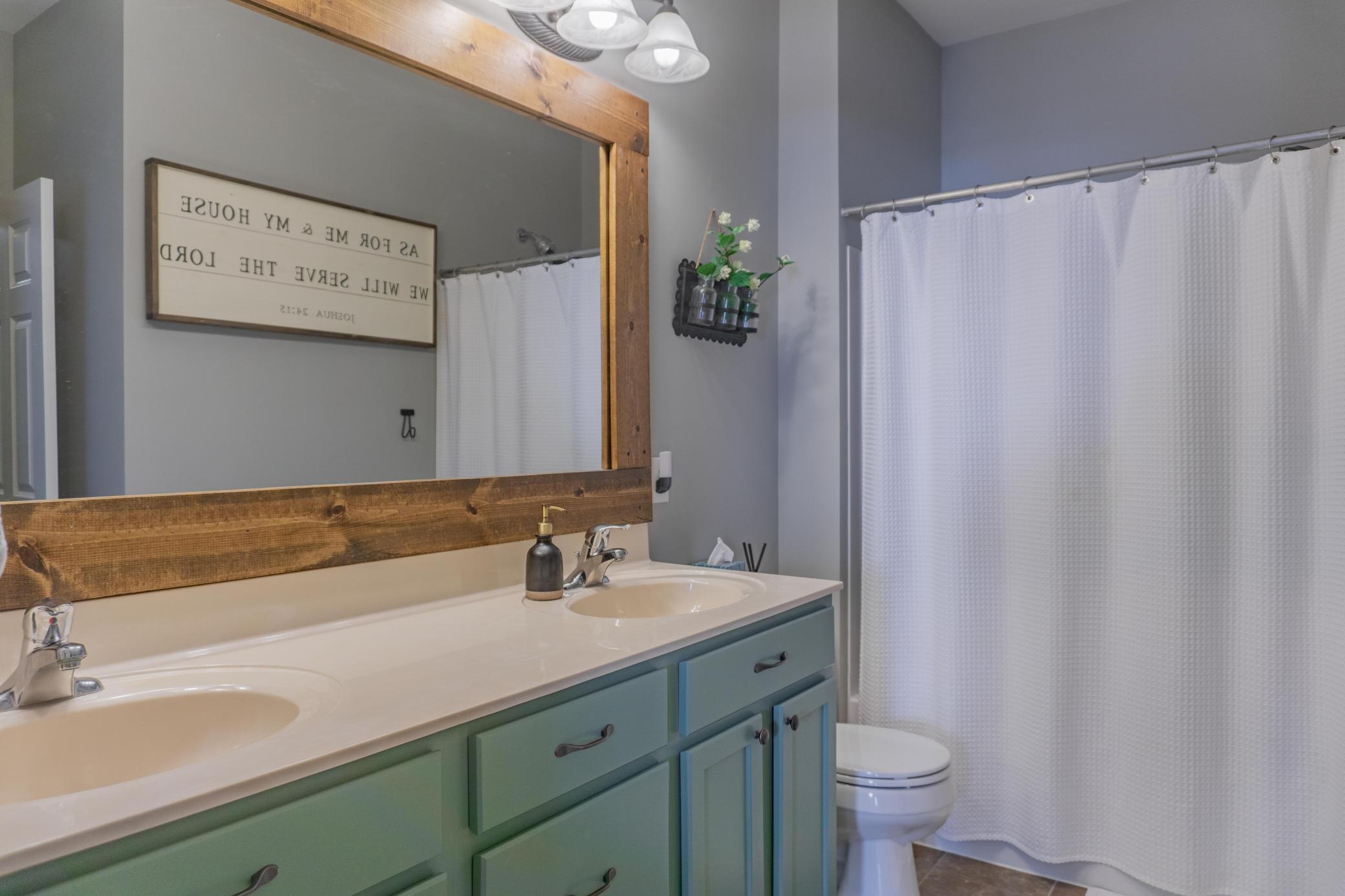 1656 White Pine Way Unit: F